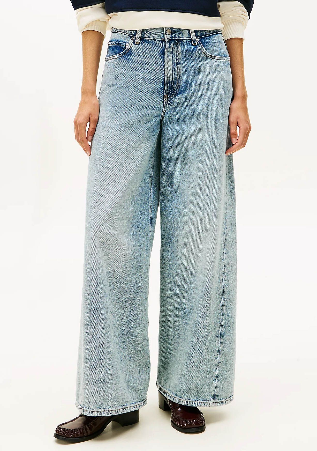 TOMMY HILFIGER JEANS