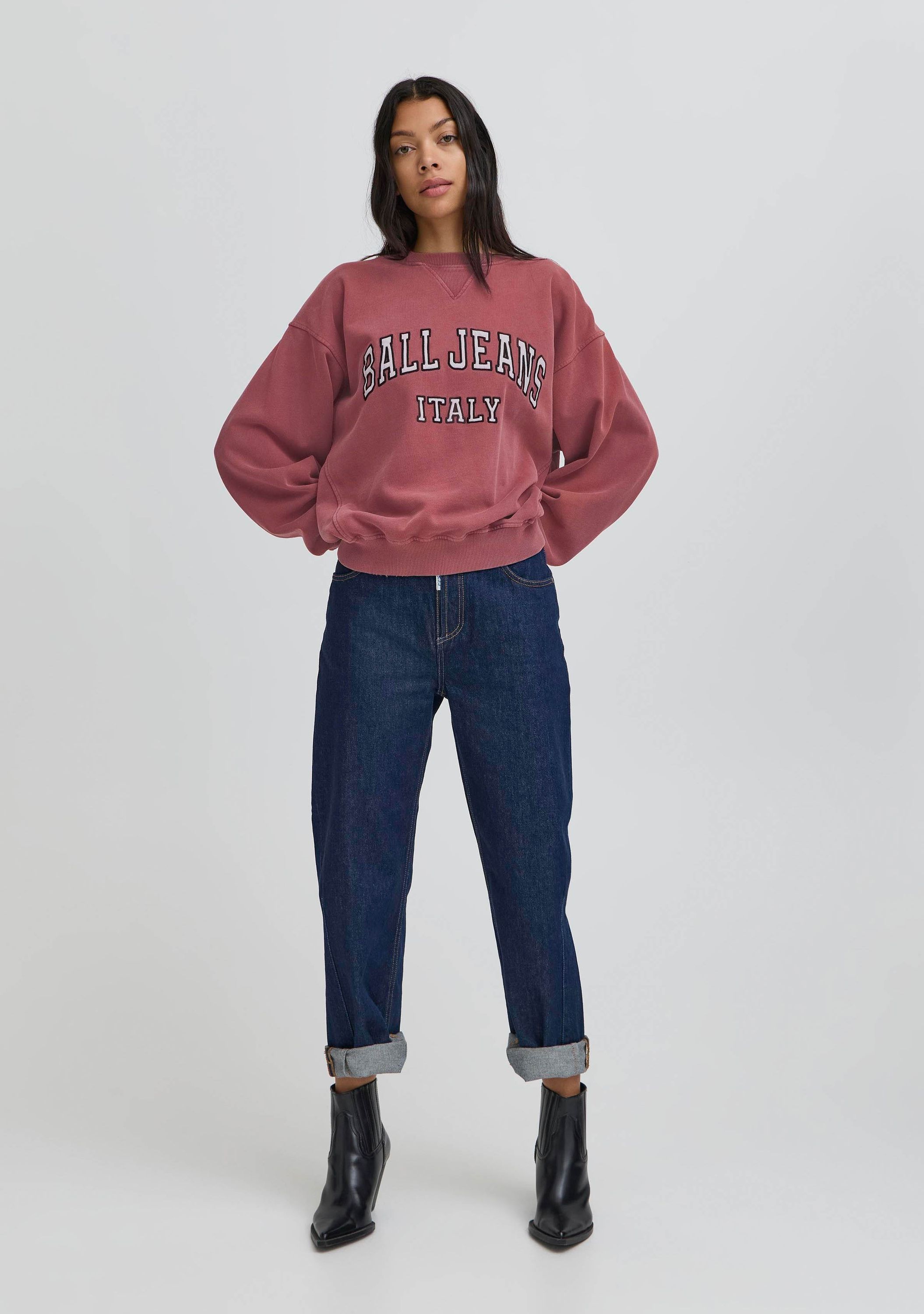BALL SWEATER