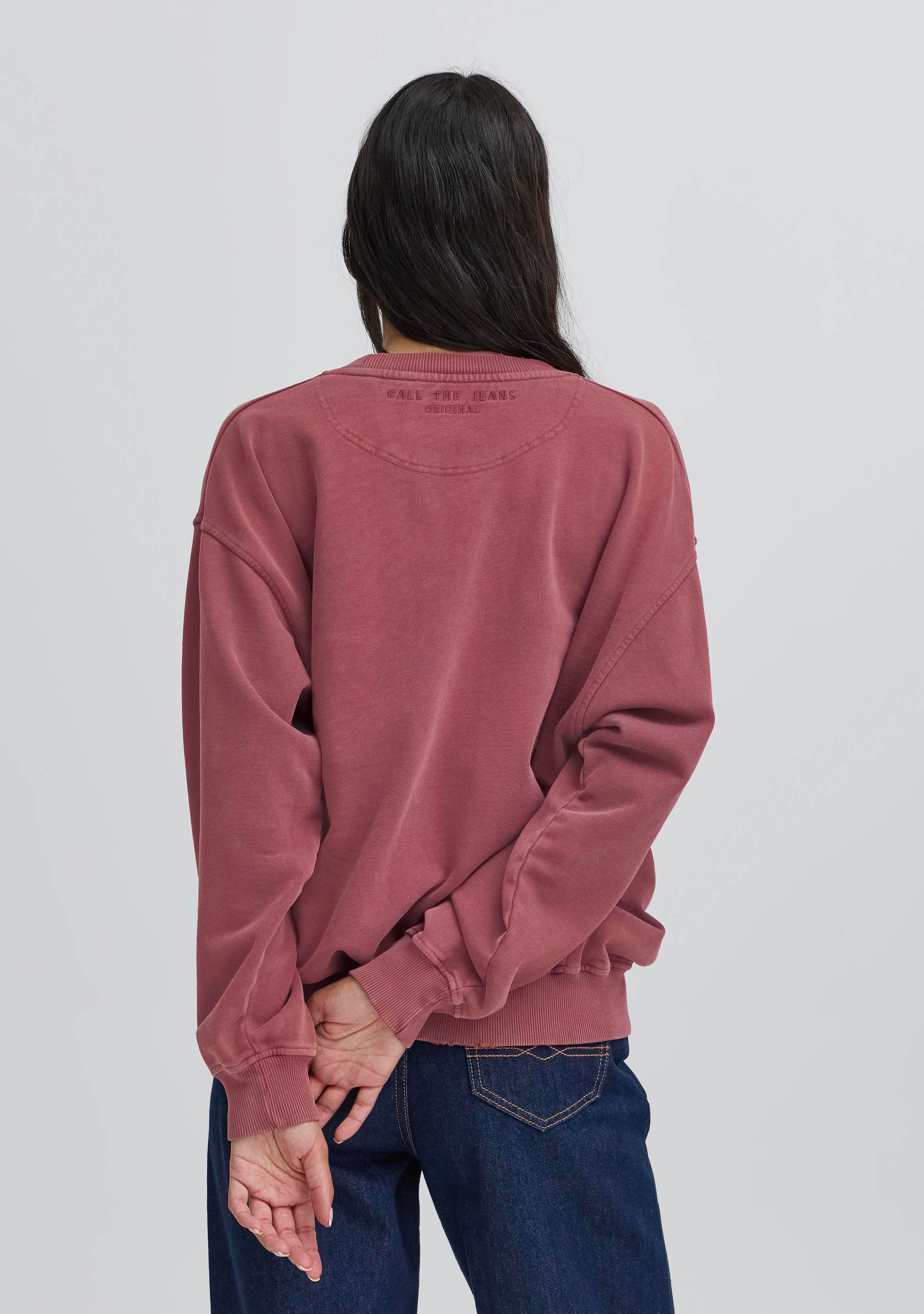 BALL SWEATER