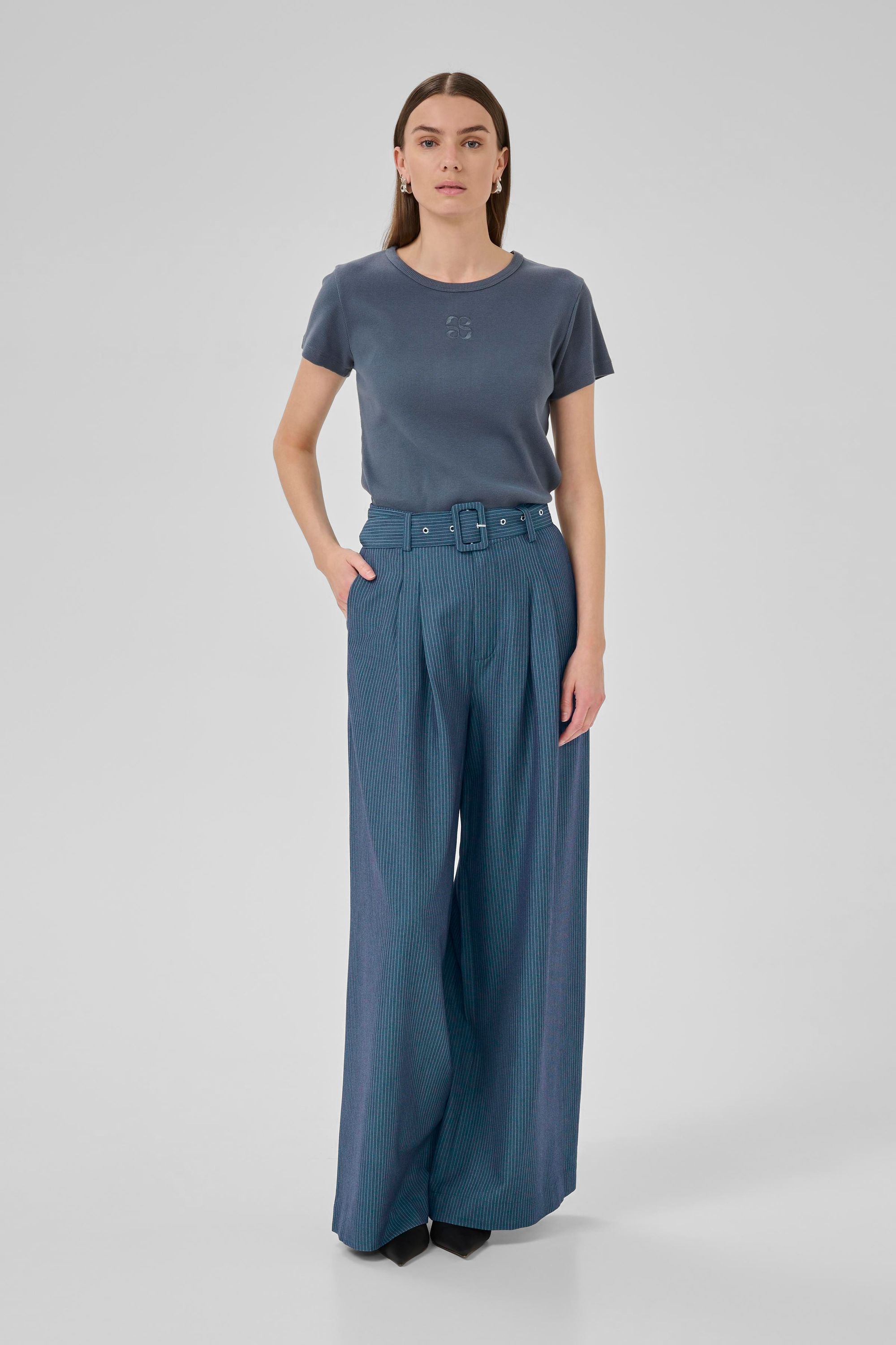 MY ESSENTIAL WARDROBE WIJDE PANTALON