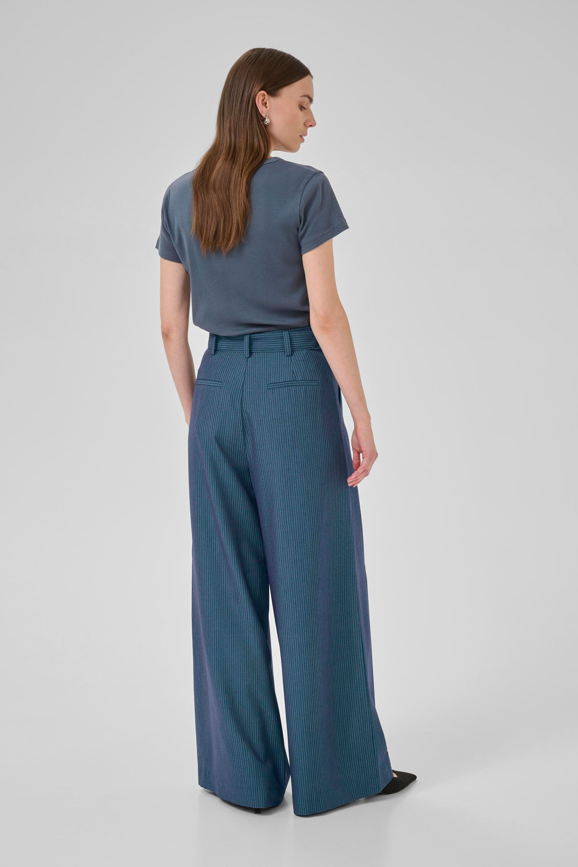 MY ESSENTIAL WARDROBE WIJDE PANTALON