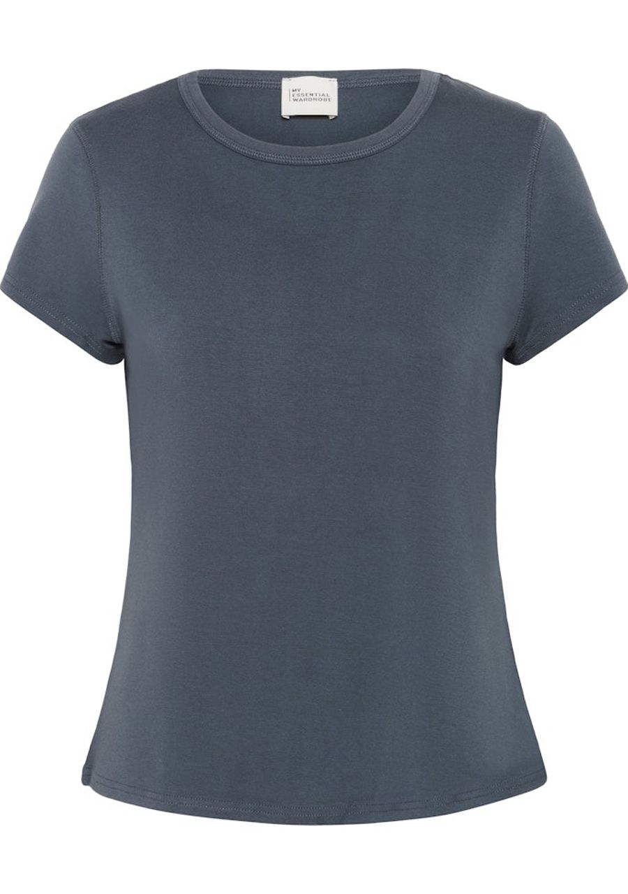 MY ESSENTIAL WARDROBE SHIRT