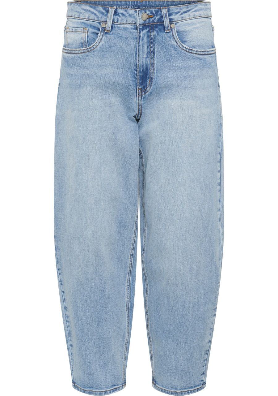 MY ESSENTIAL WARDROBE JEANS