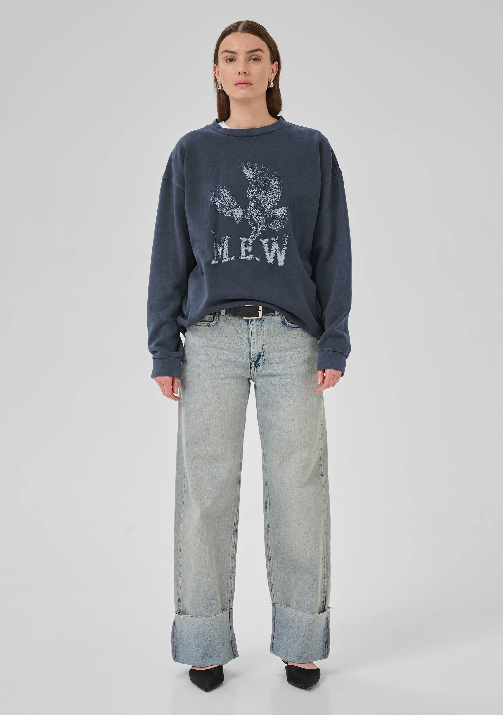 MY ESSENTIAL WARDROBE SWEATER