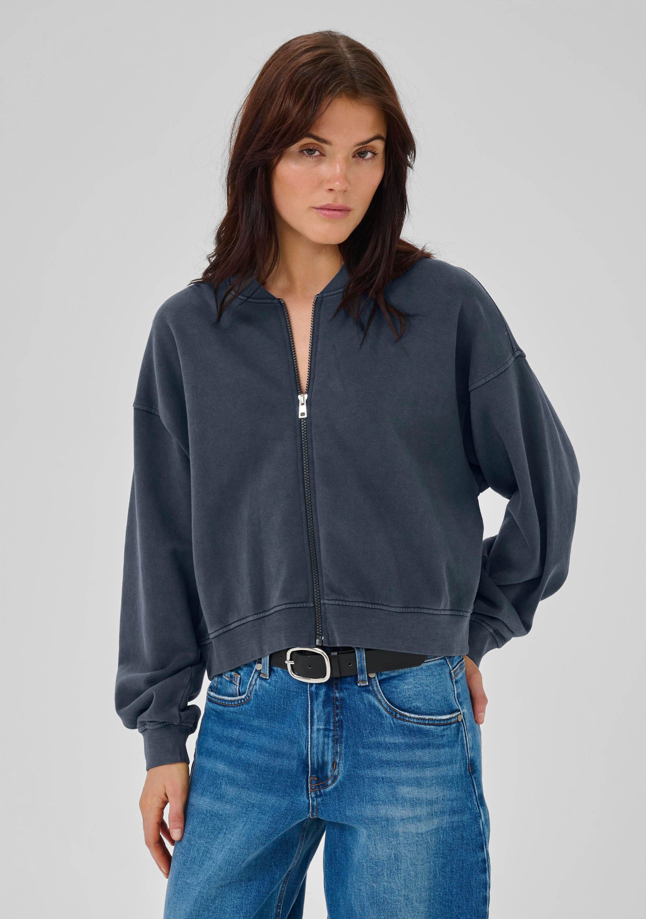 MY ESSENTIAL WARDROBE SWEATER