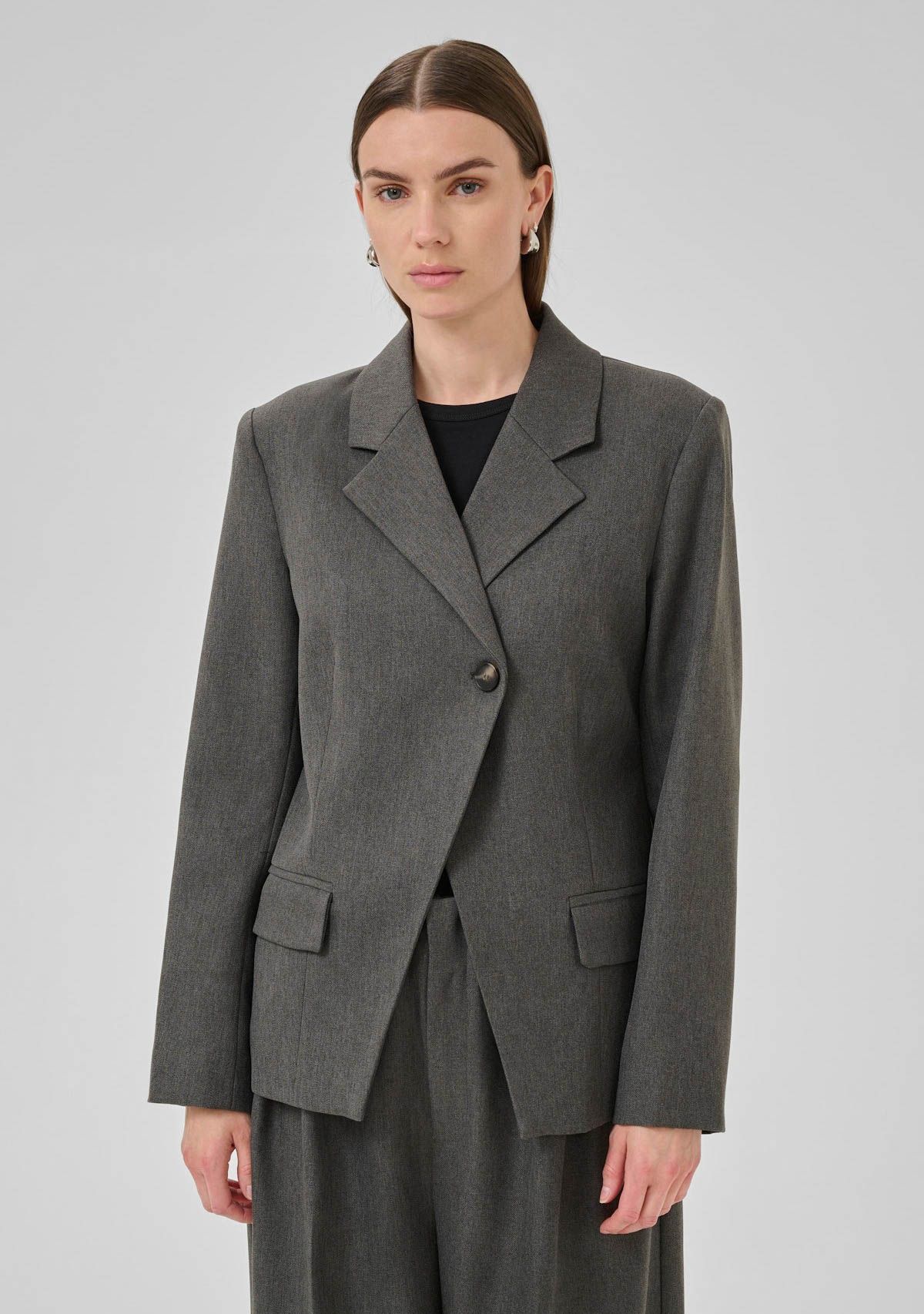 MY ESSENTIAL WARDROBE BLAZER