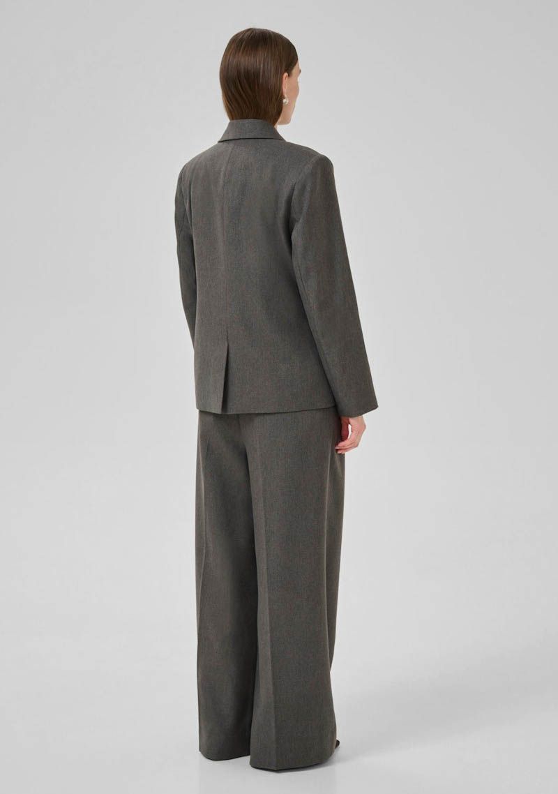 MY ESSENTIAL WARDROBE BLAZER