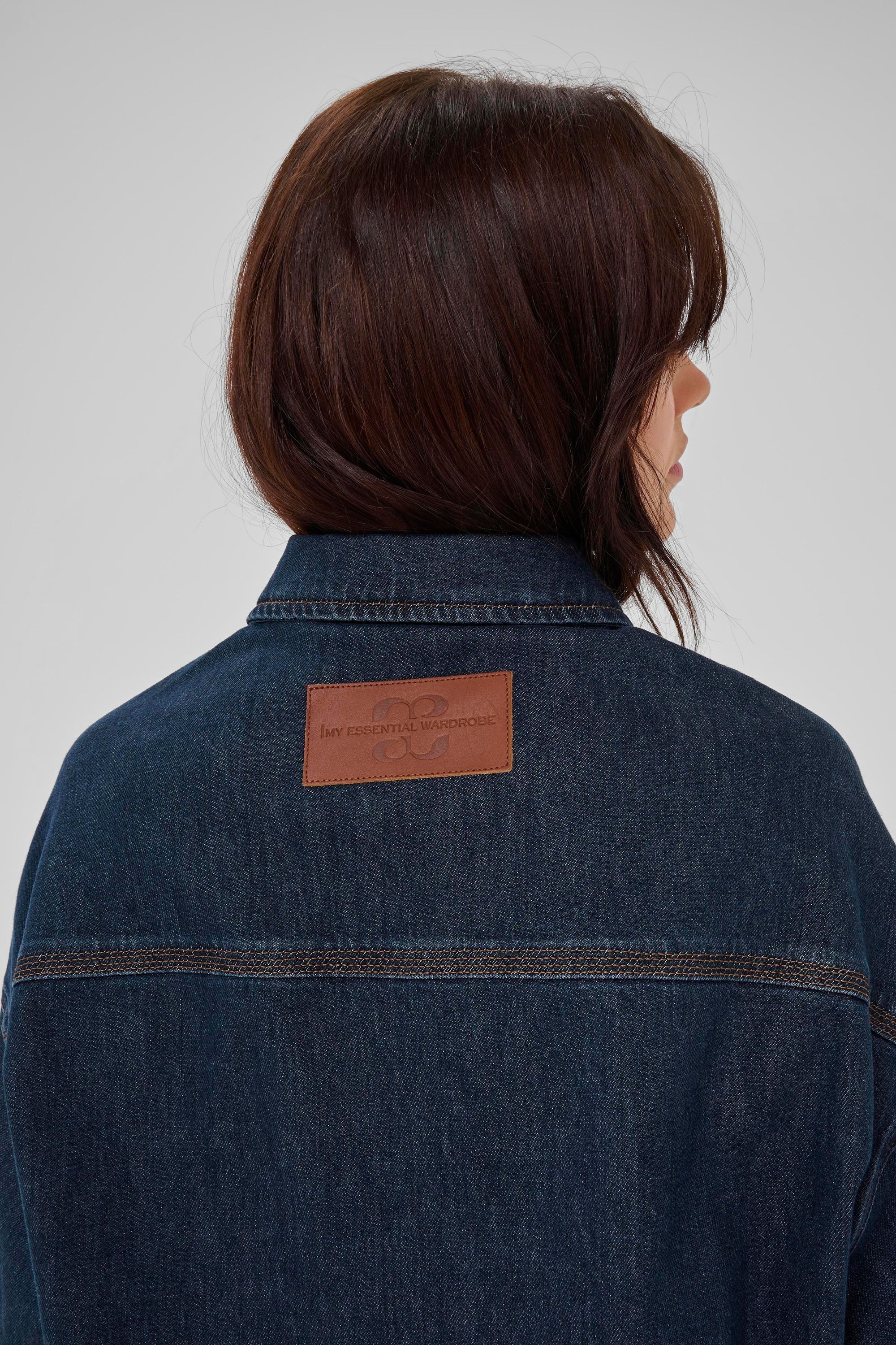MY ESSENTIAL WARDROBE DENIMJACK