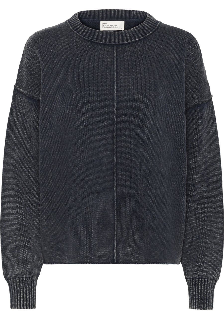 MY ESSENTIAL WARDROBE TRUI
