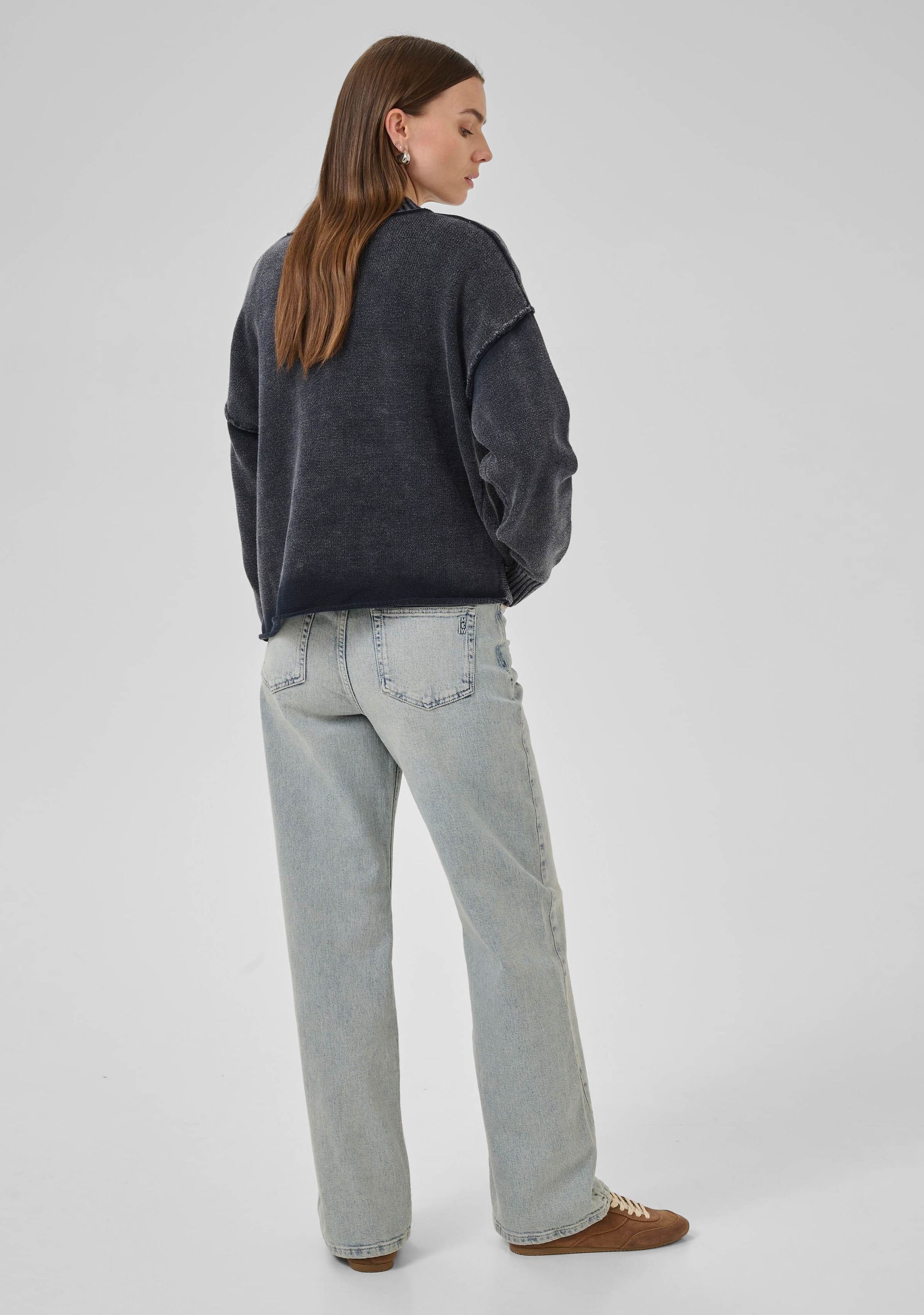 MY ESSENTIAL WARDROBE TRUI