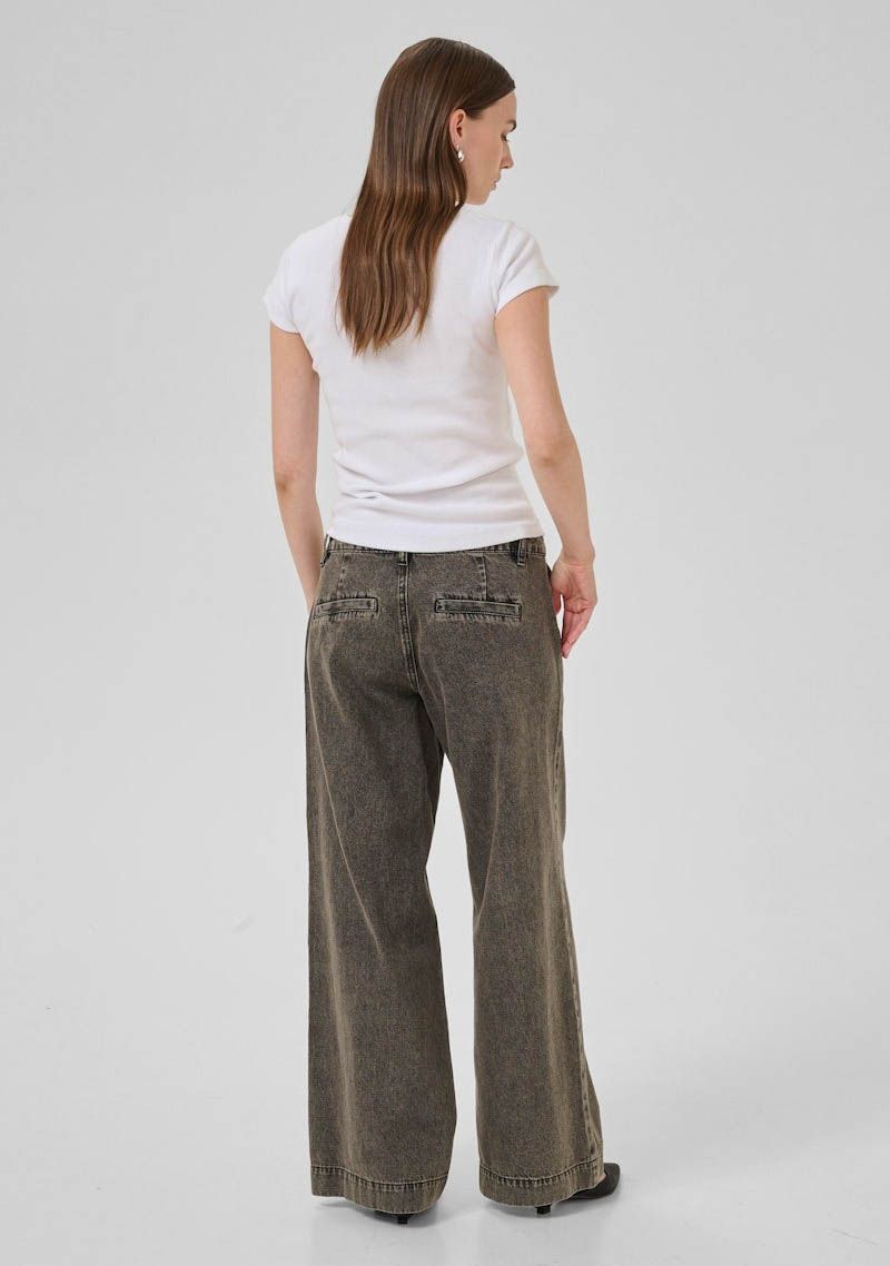 MY ESSENTIAL WARDROBE JEANS