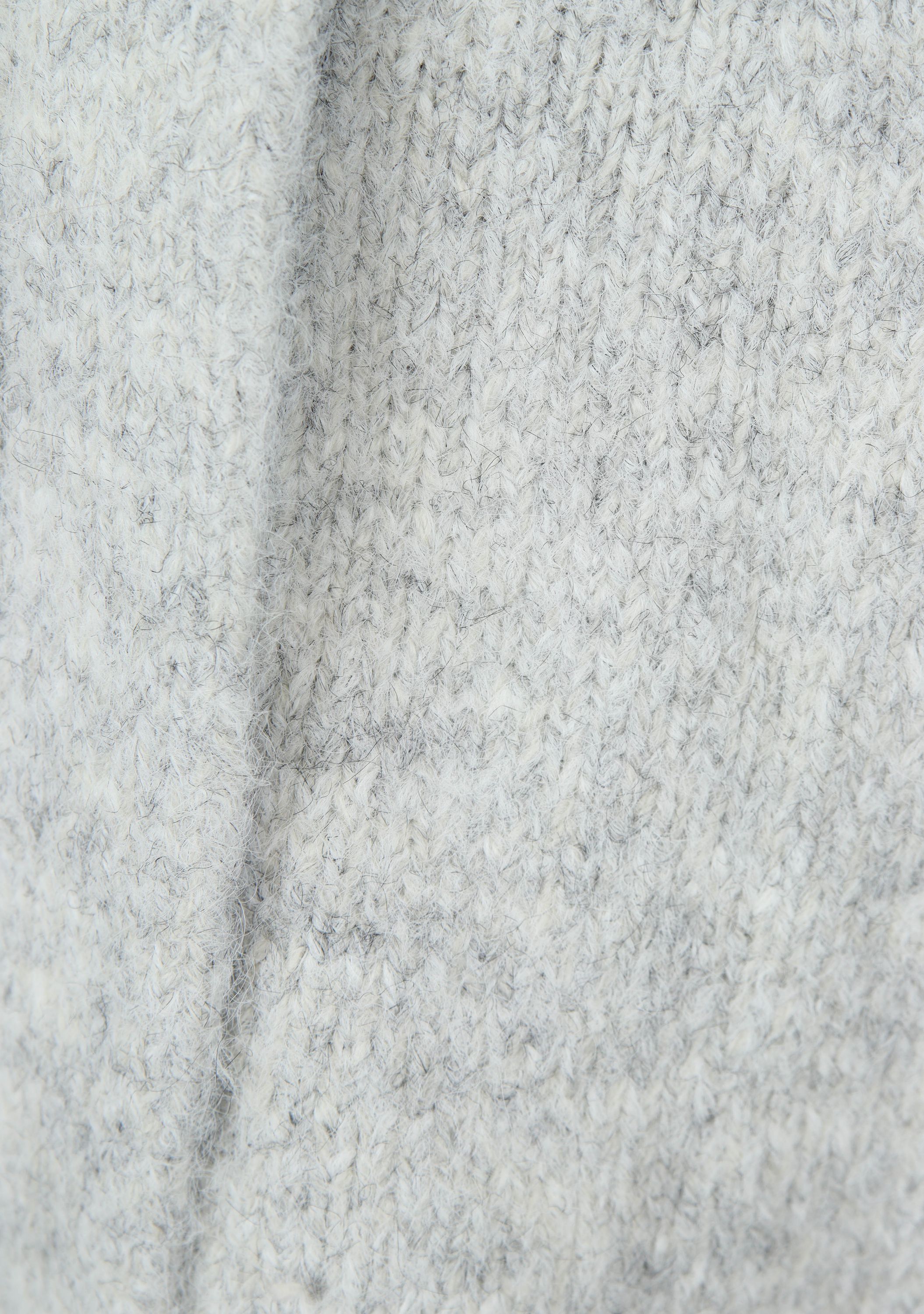 MOSCOW VEST