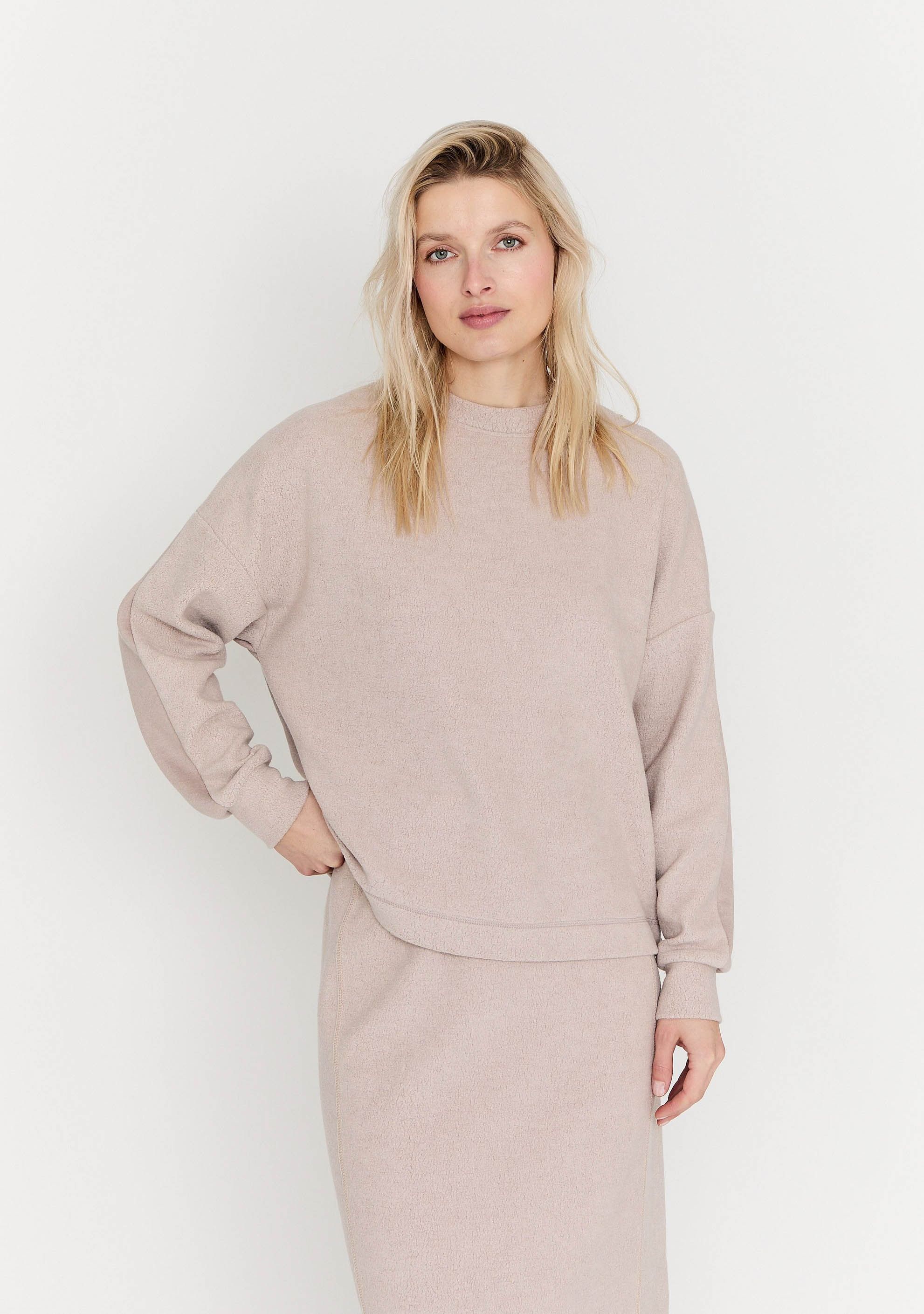 MOSCOW SWEATER