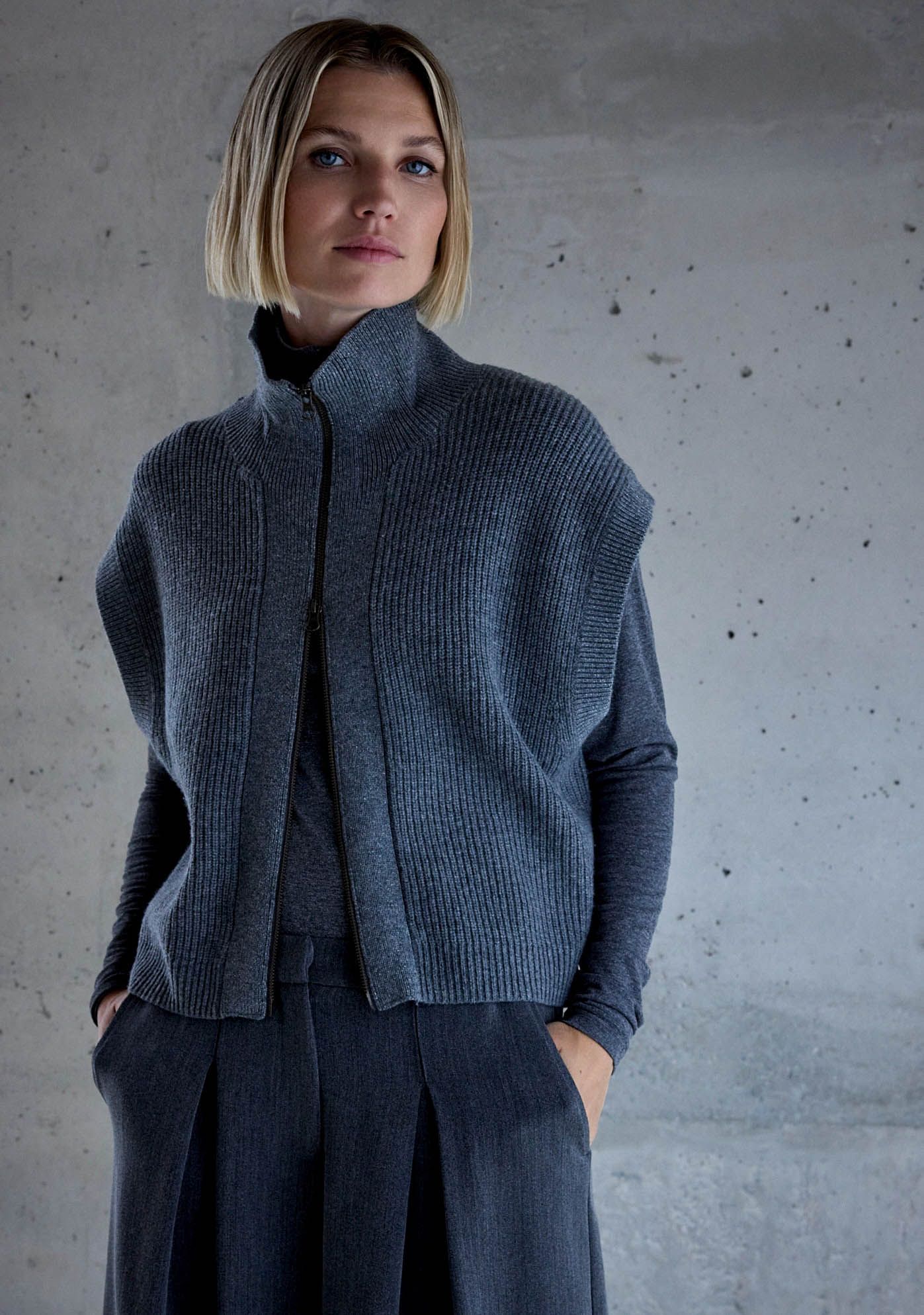 FEMMES DU SUD GILET