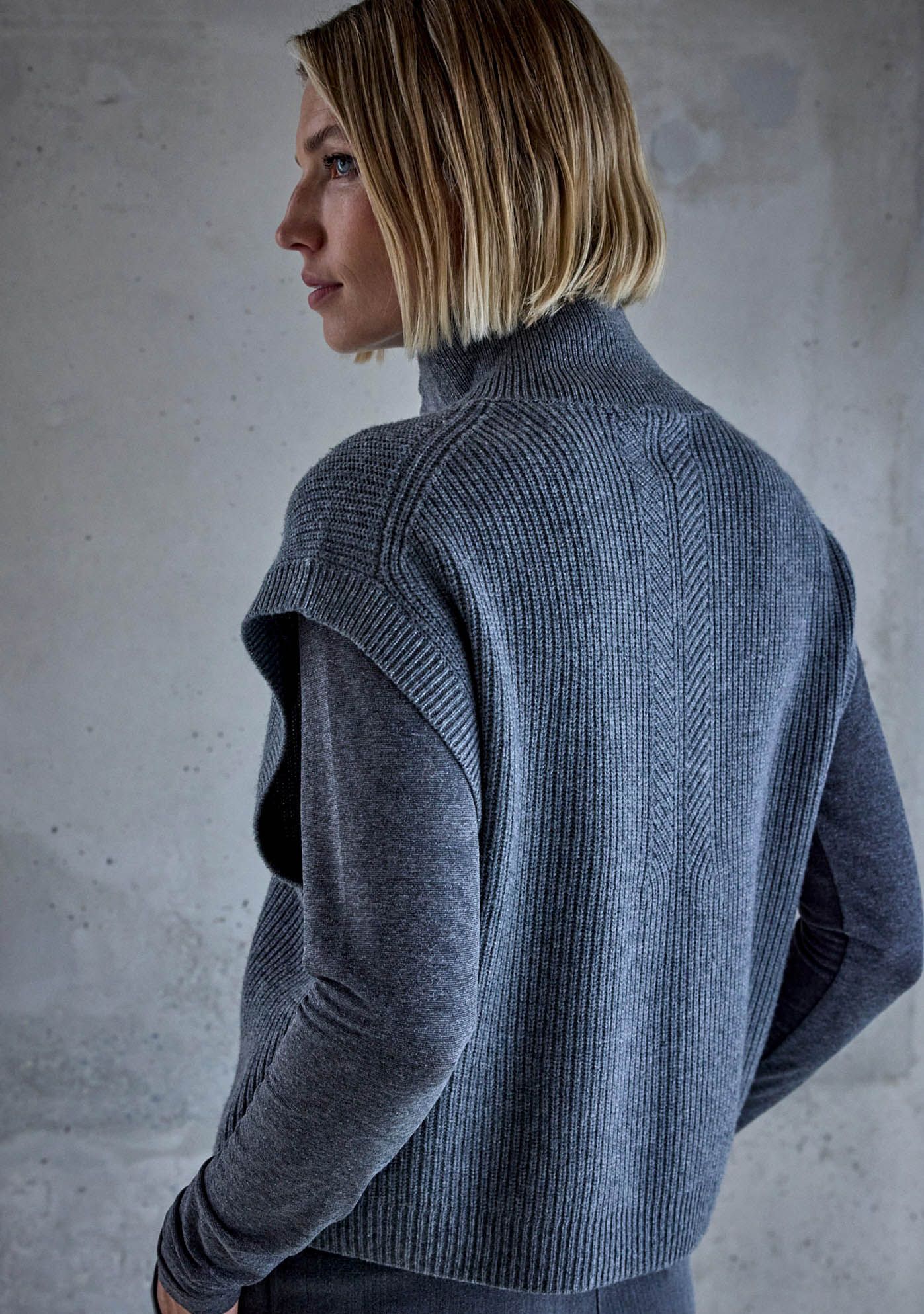 FEMMES DU SUD GILET