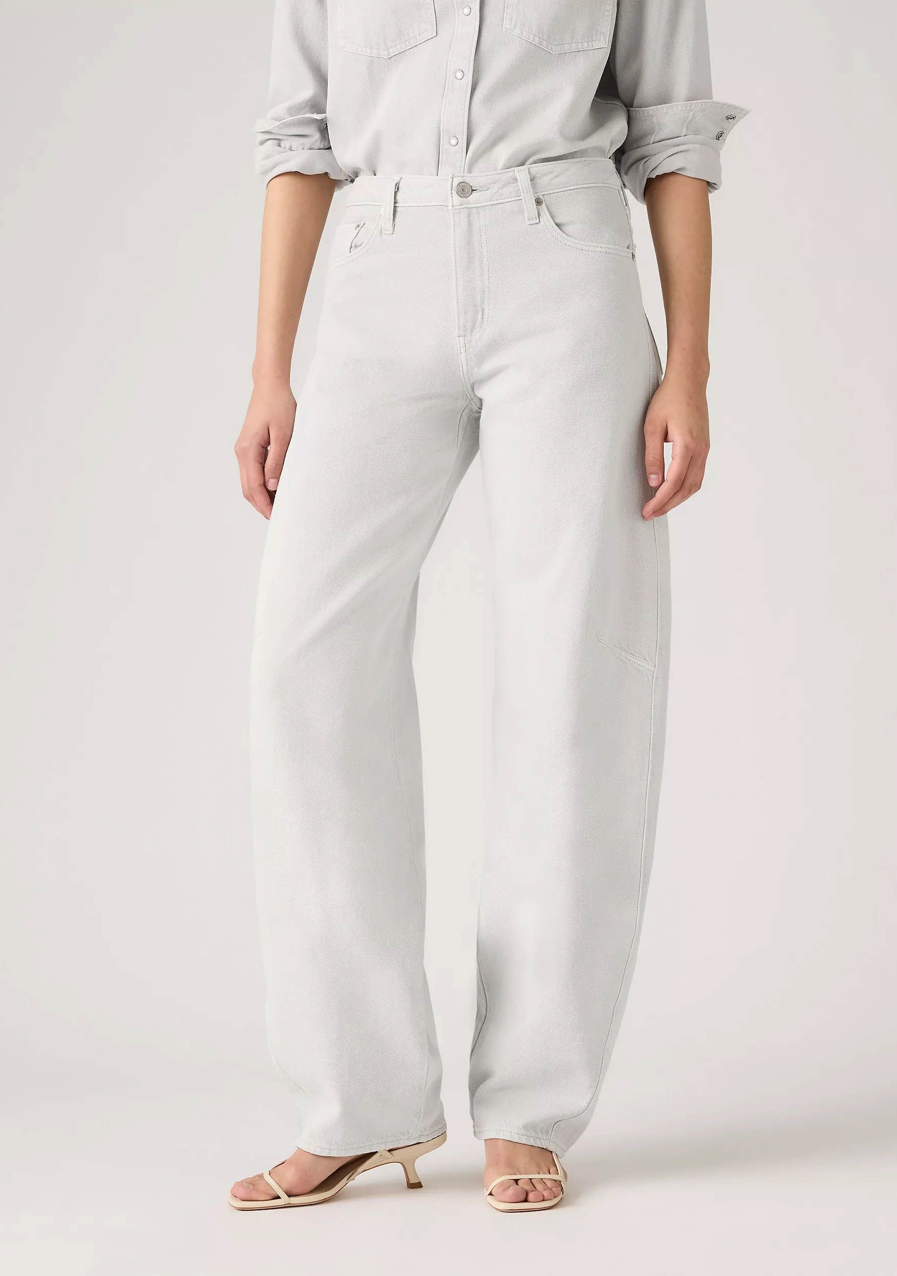 LEVI'S JEANS