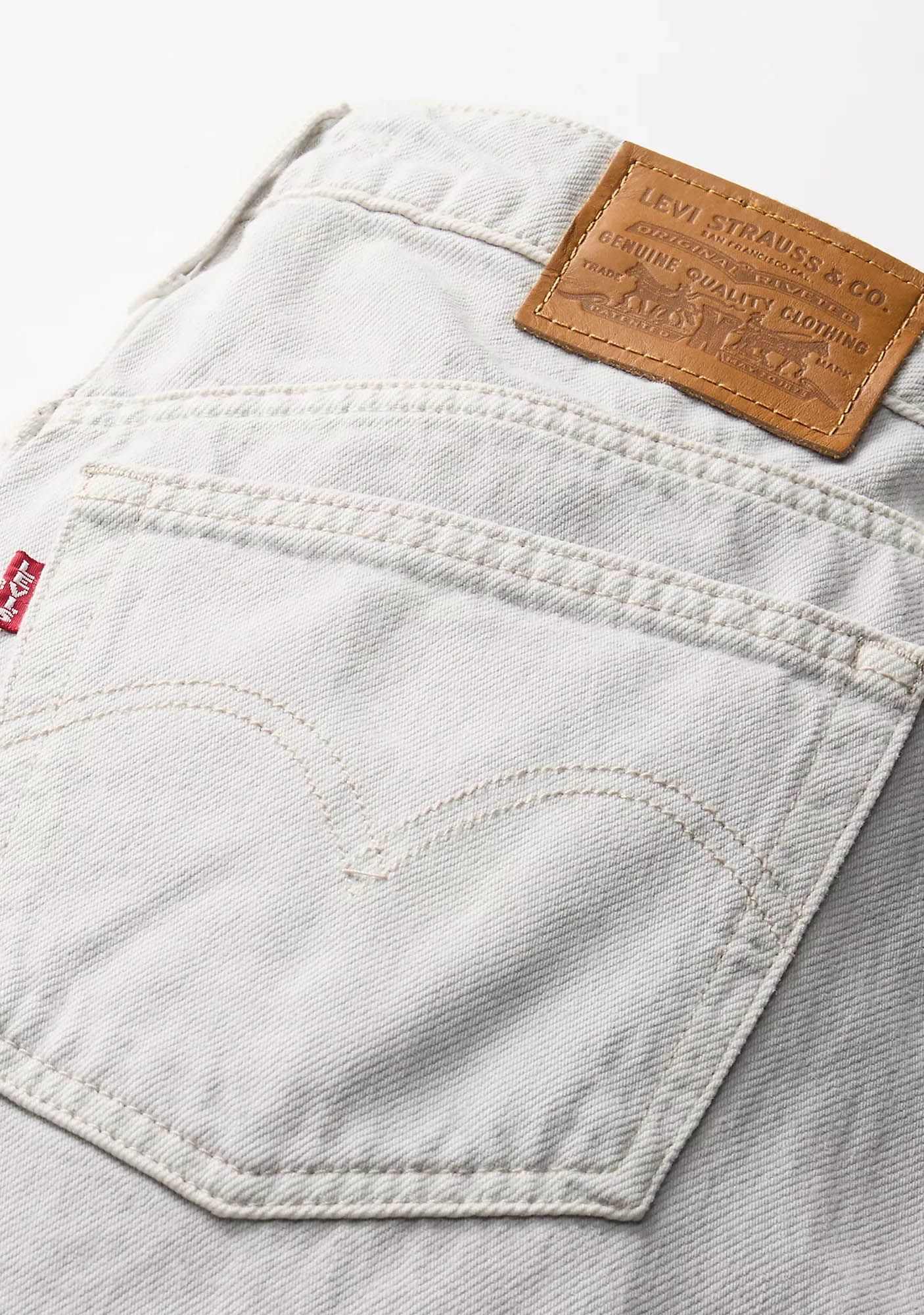 LEVI'S JEANS