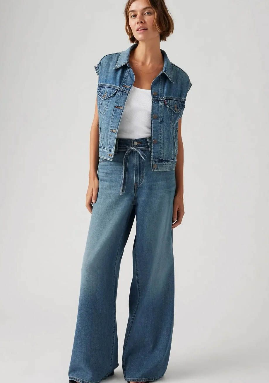 LEVI'S JEANS