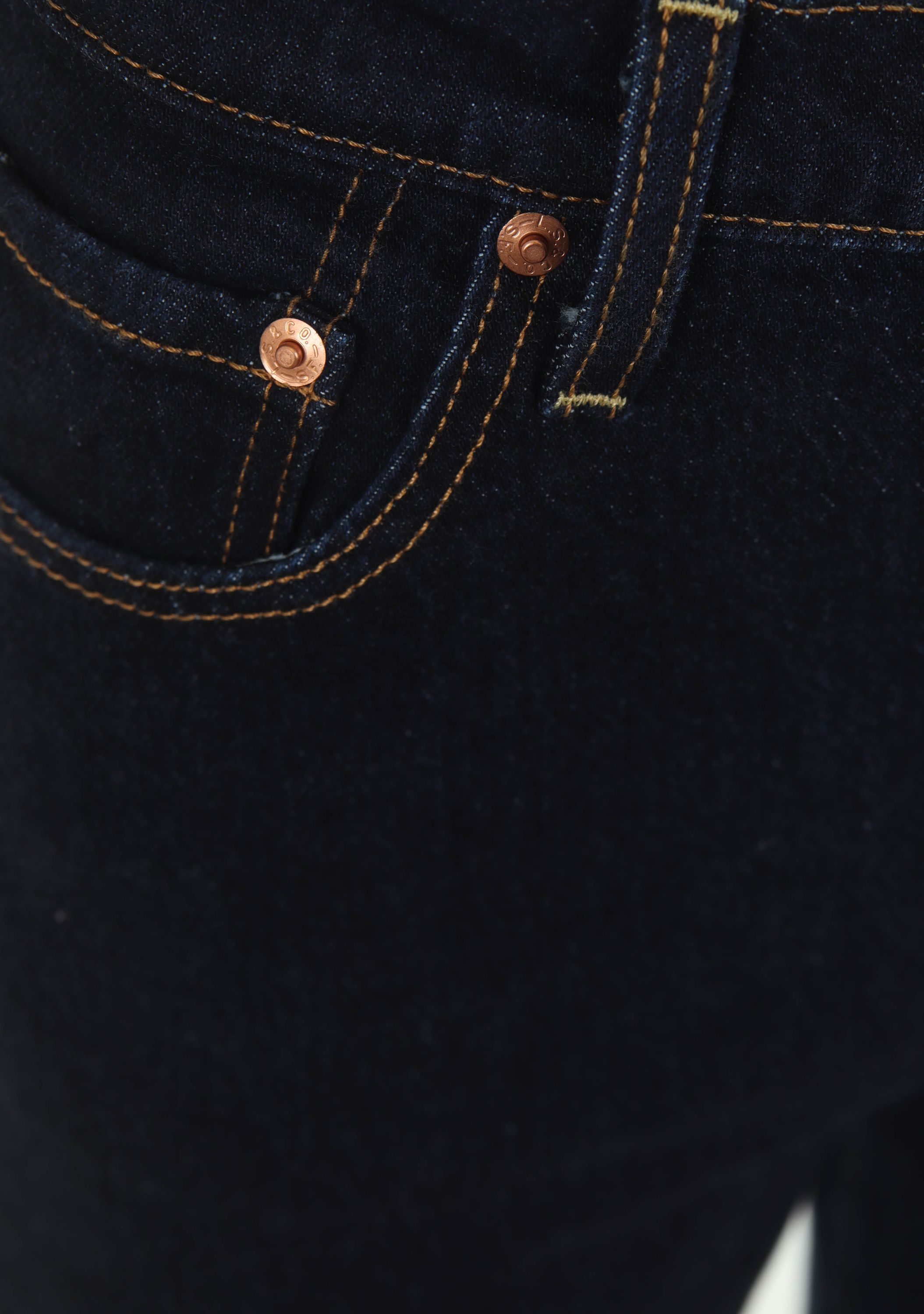 LEVI'S JEANS