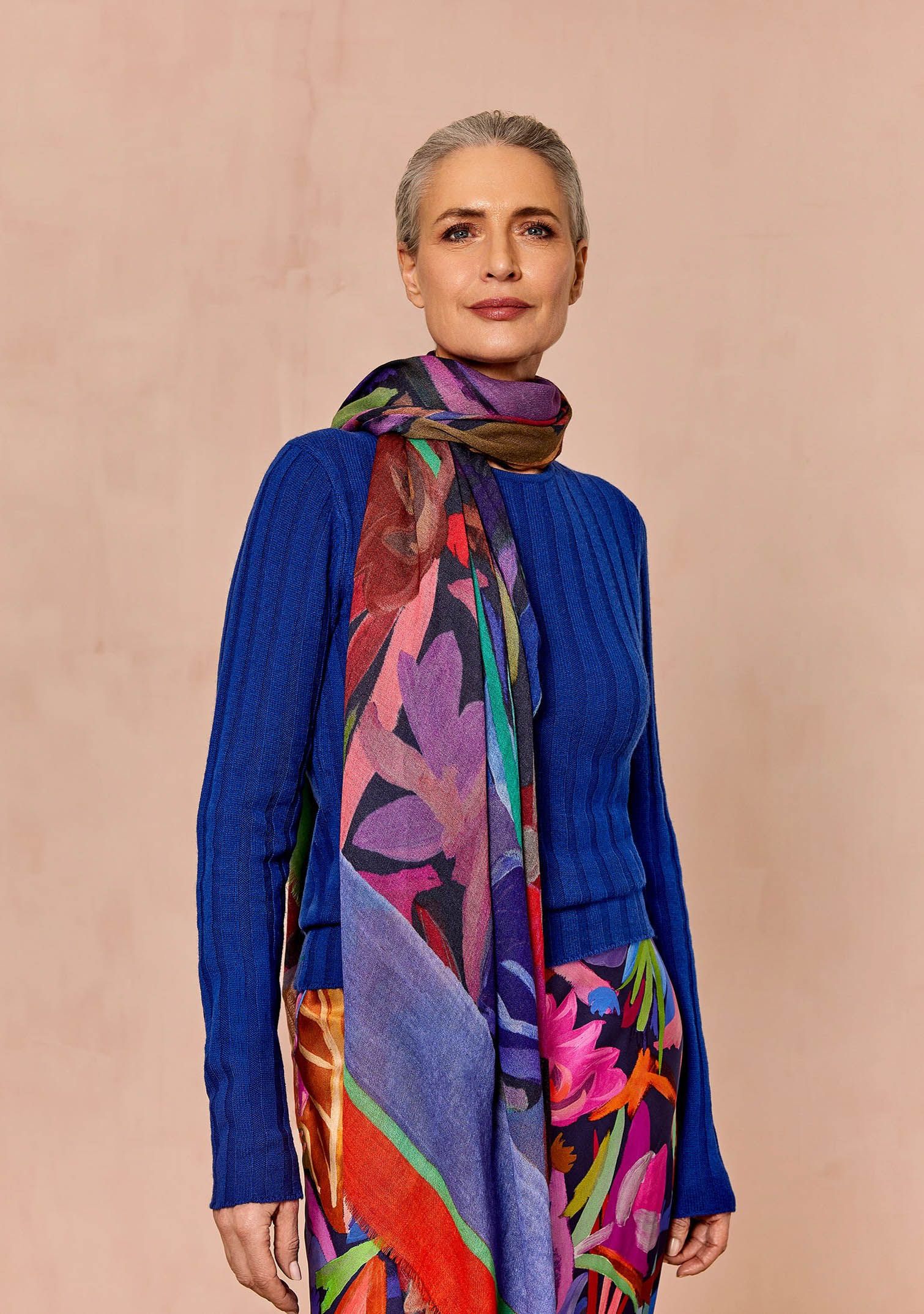 OILILY SJAAL
