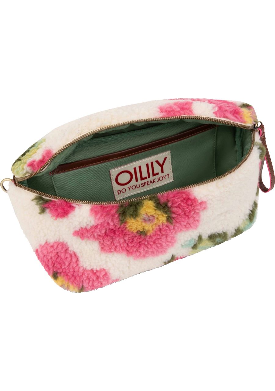OILILY TAS
