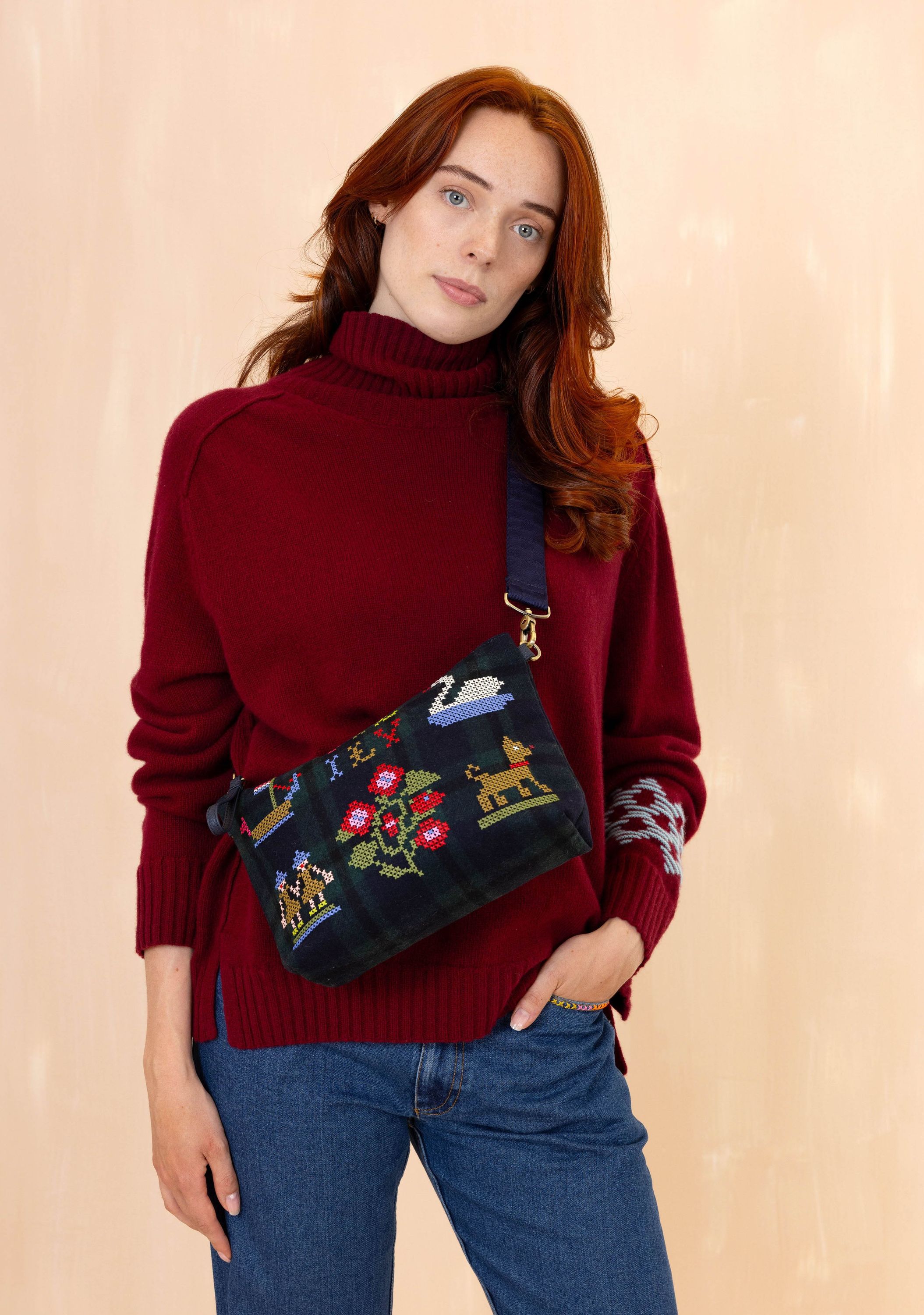 OILILY TAS