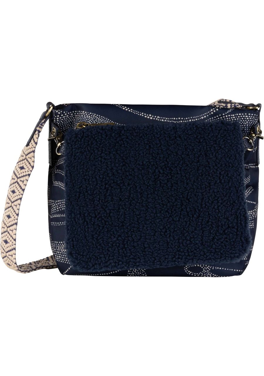 OILILY TAS