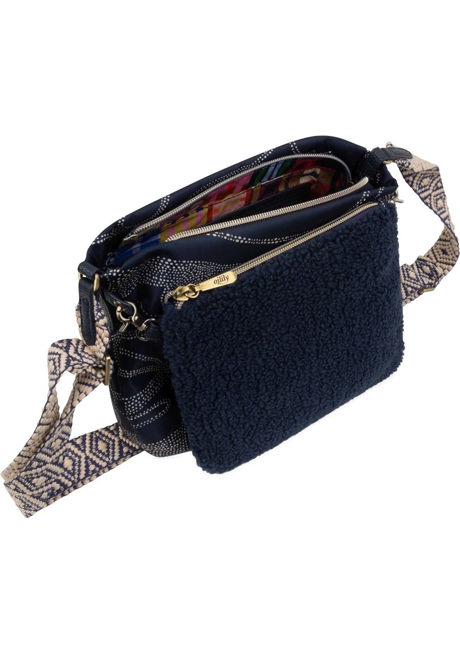 OILILY TAS