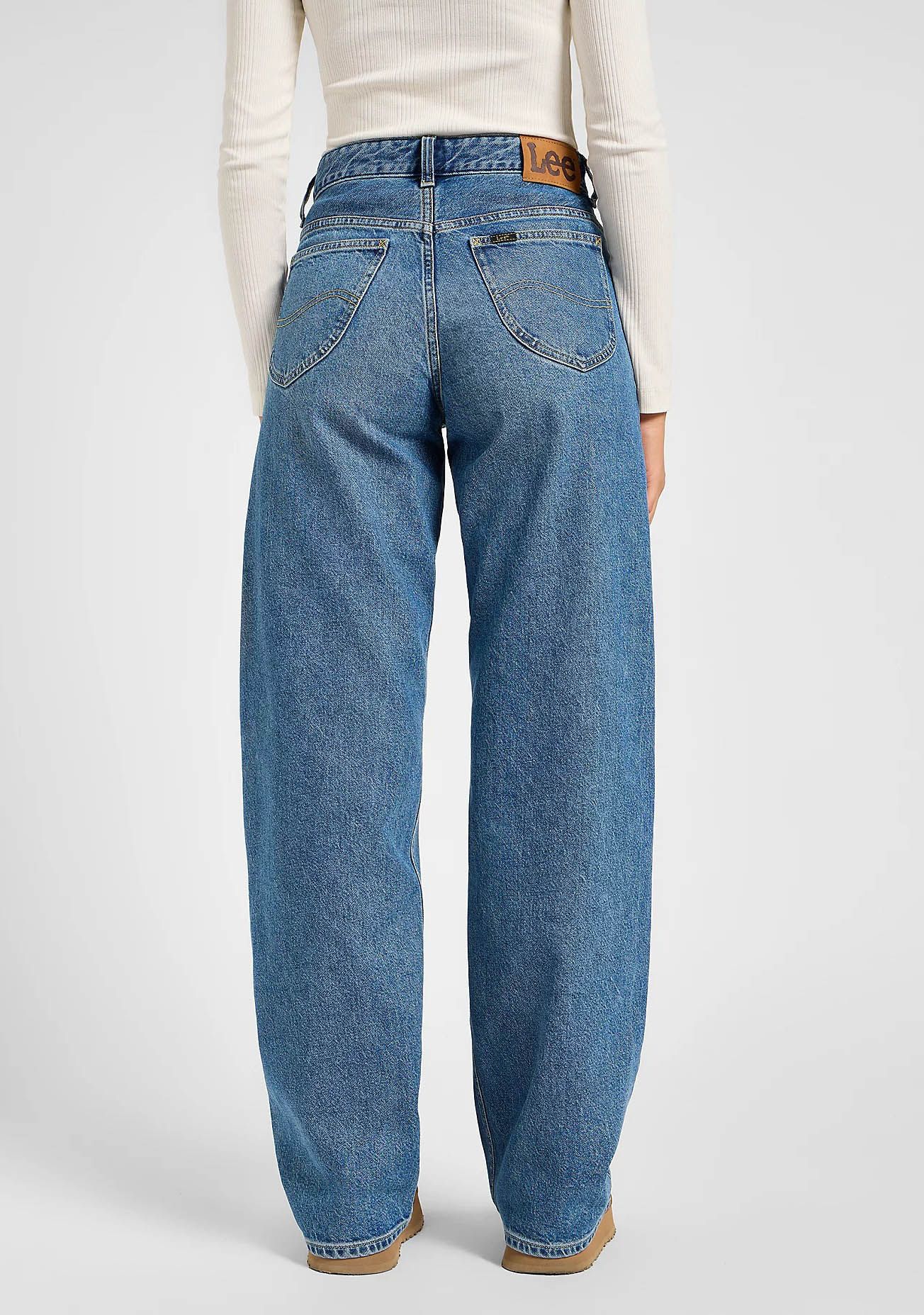 LEE JEANS