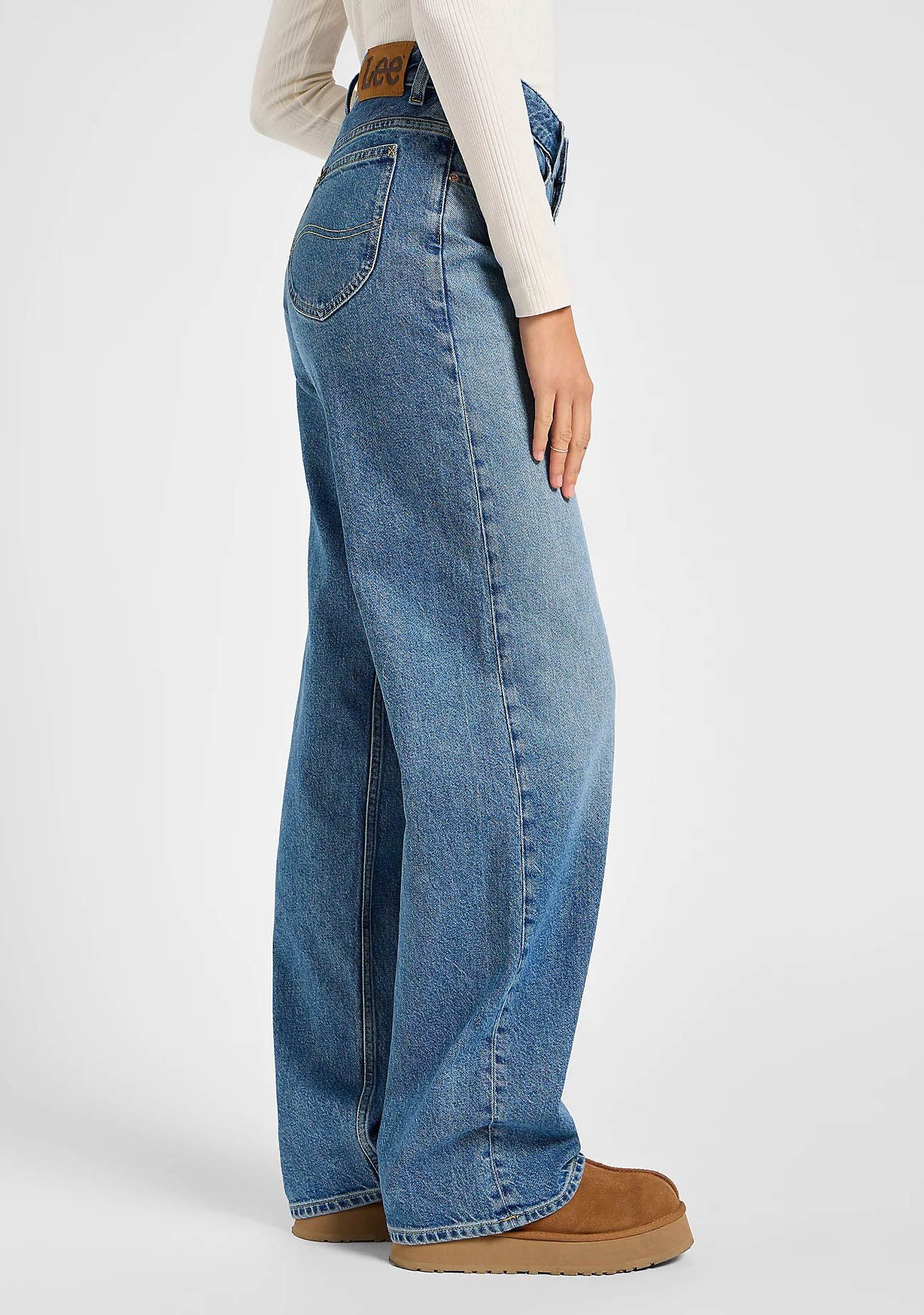 LEE JEANS