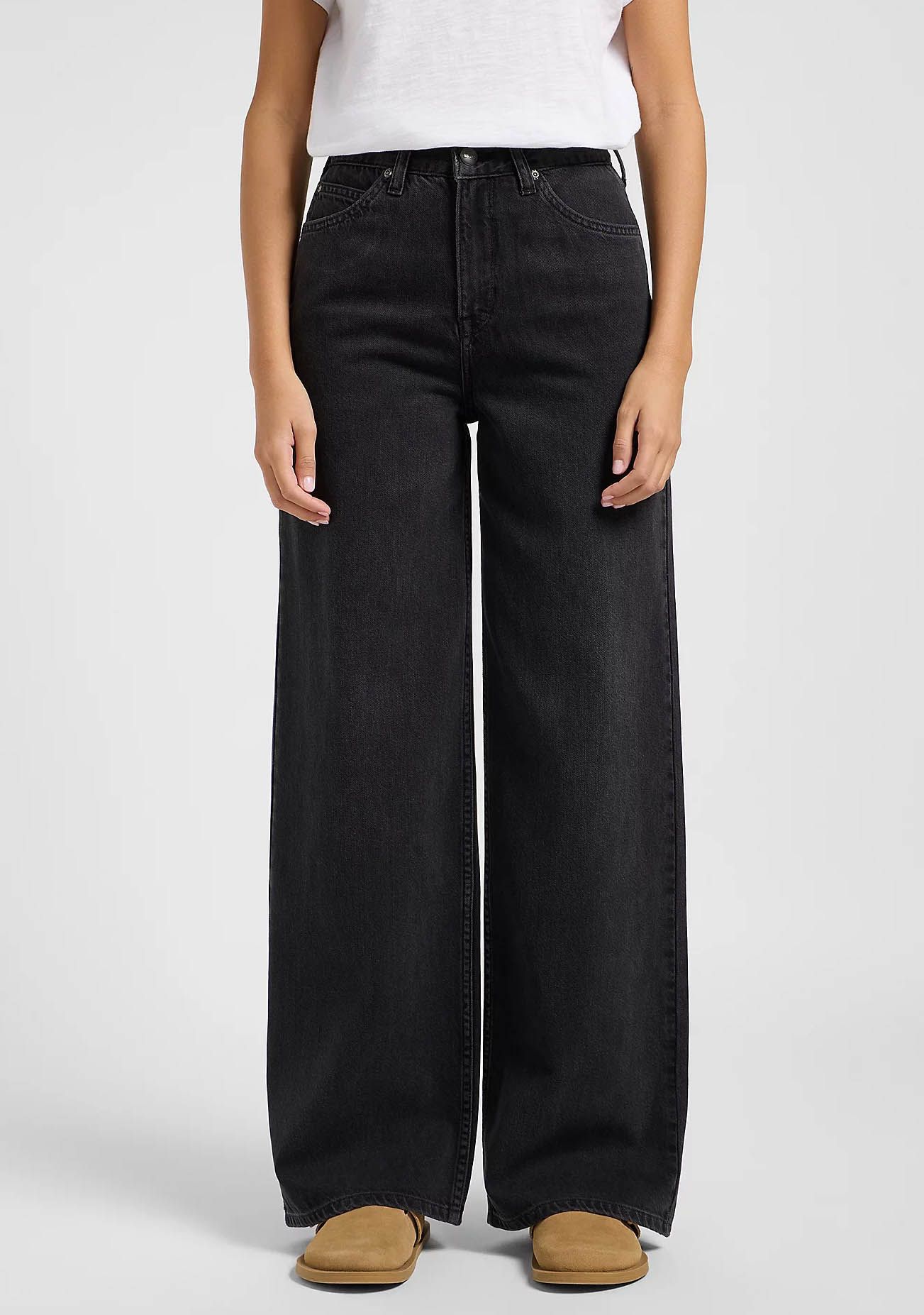 LEE JEANS