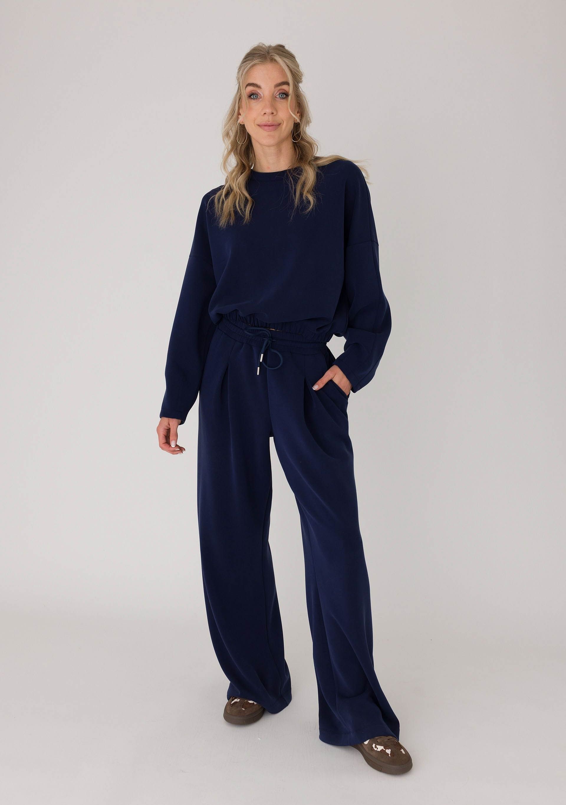 ANNA VAN TOOR SWEATER