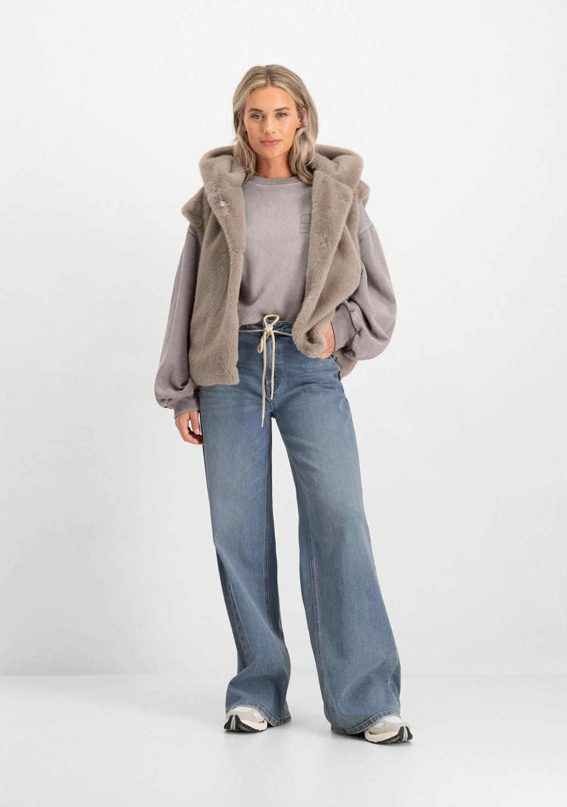 CIRCLE OF TRUST GILET