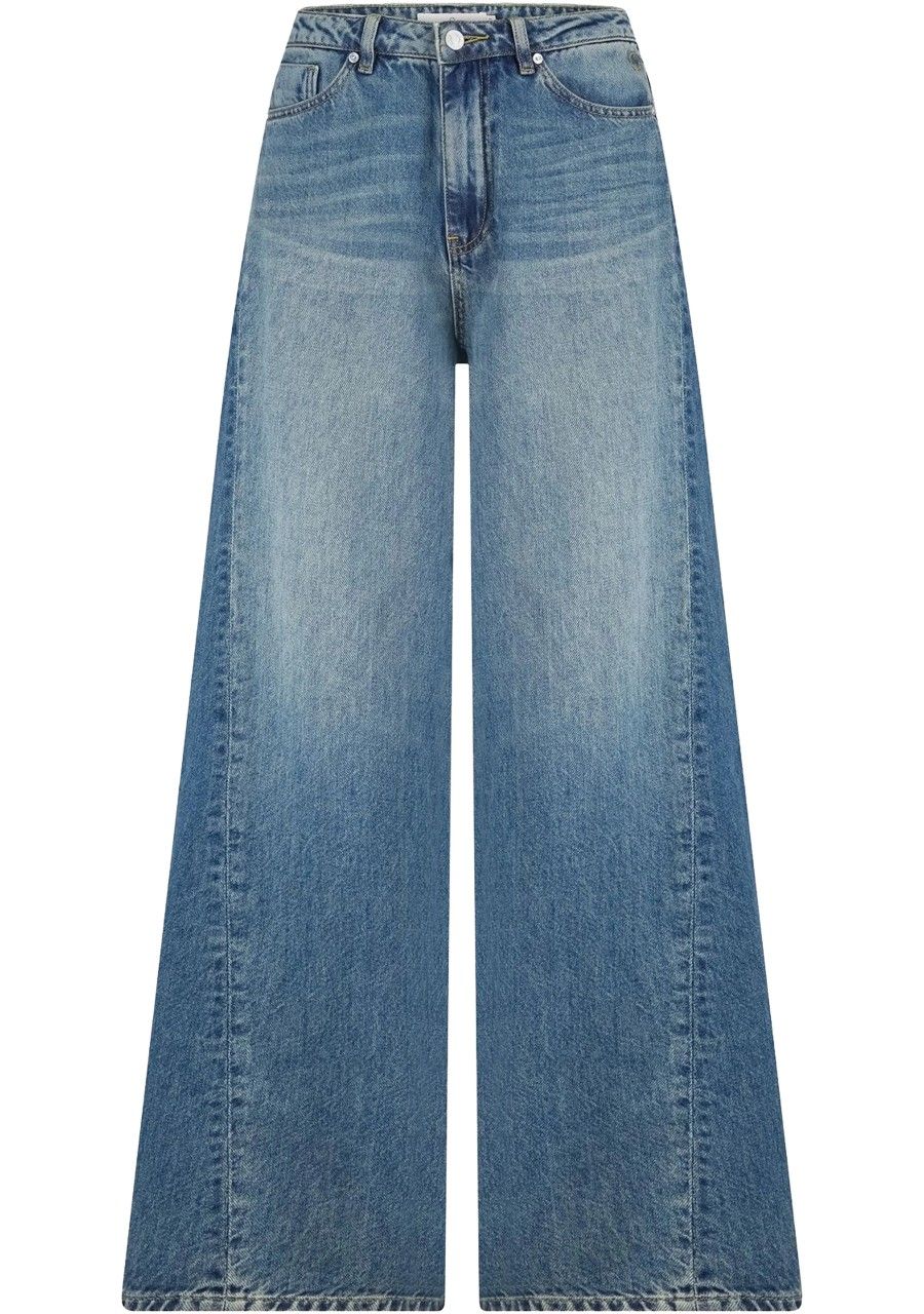 CIRCLE OF TRUST JEANS