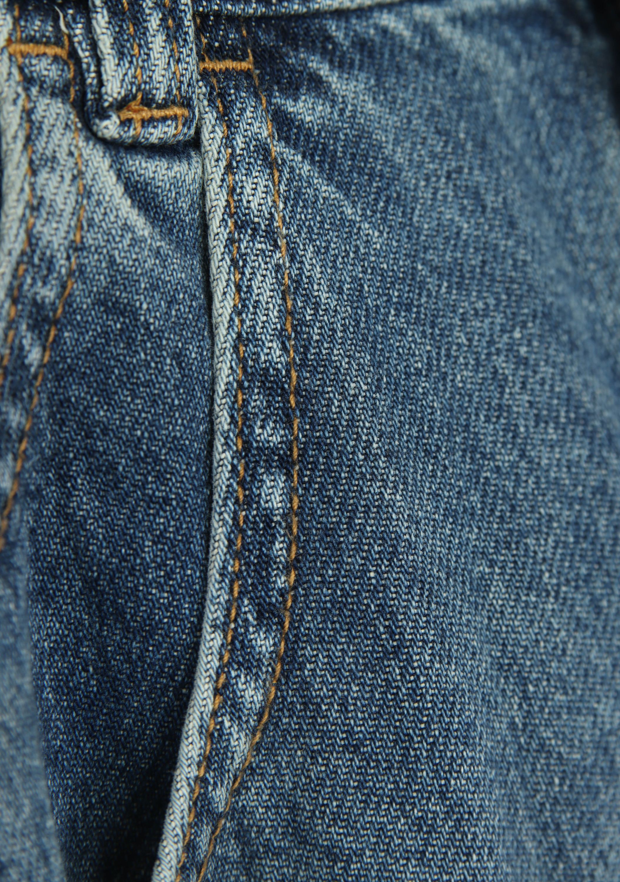 CIRCLE OF TRUST JEANS