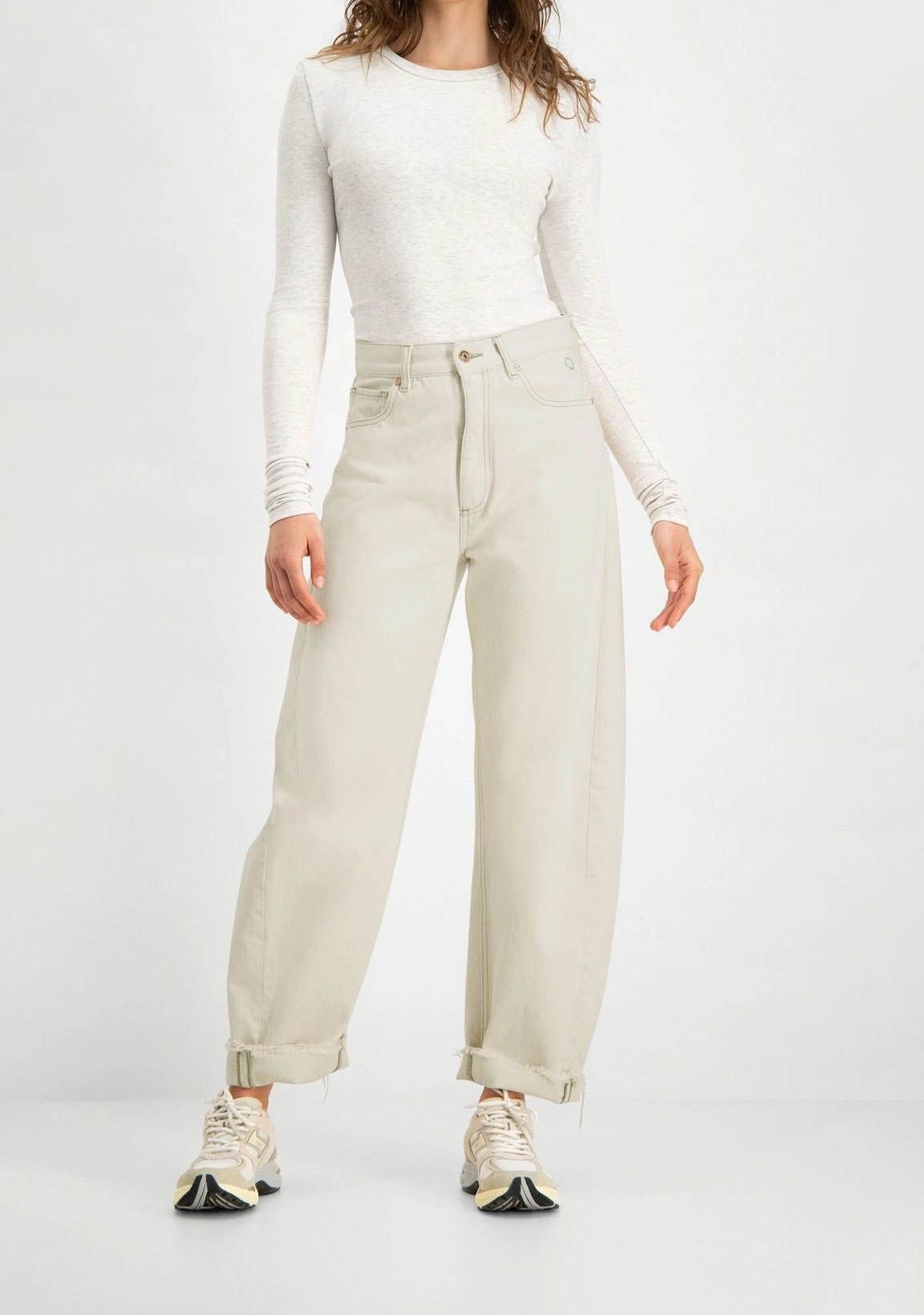 CIRCLE OF TRUST JEANS