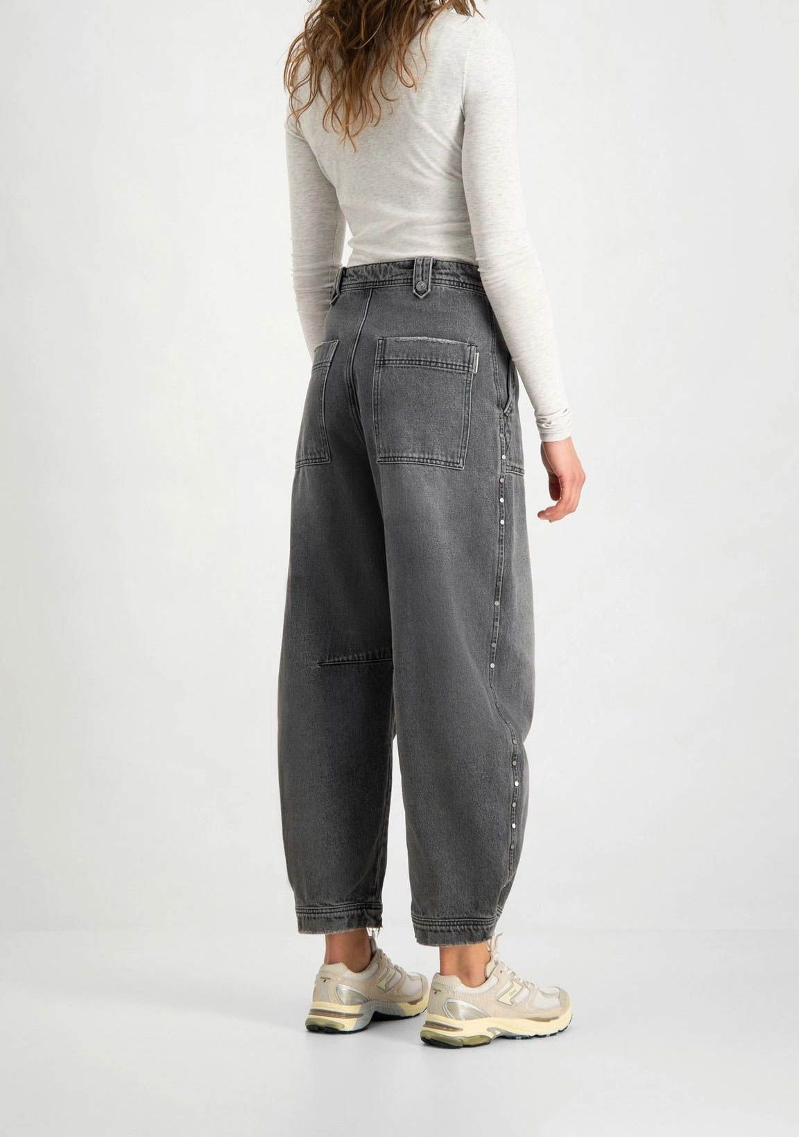 CIRCLE OF TRUST JEANS
