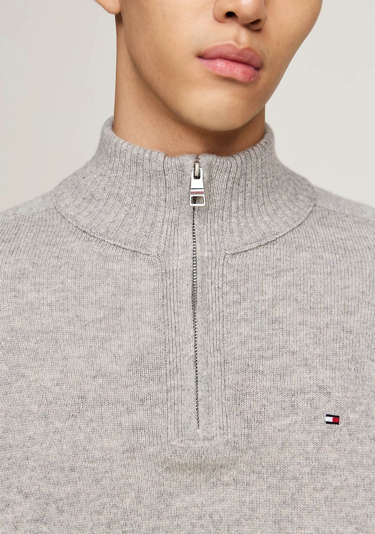 TOMMY HILFIGER TRUI