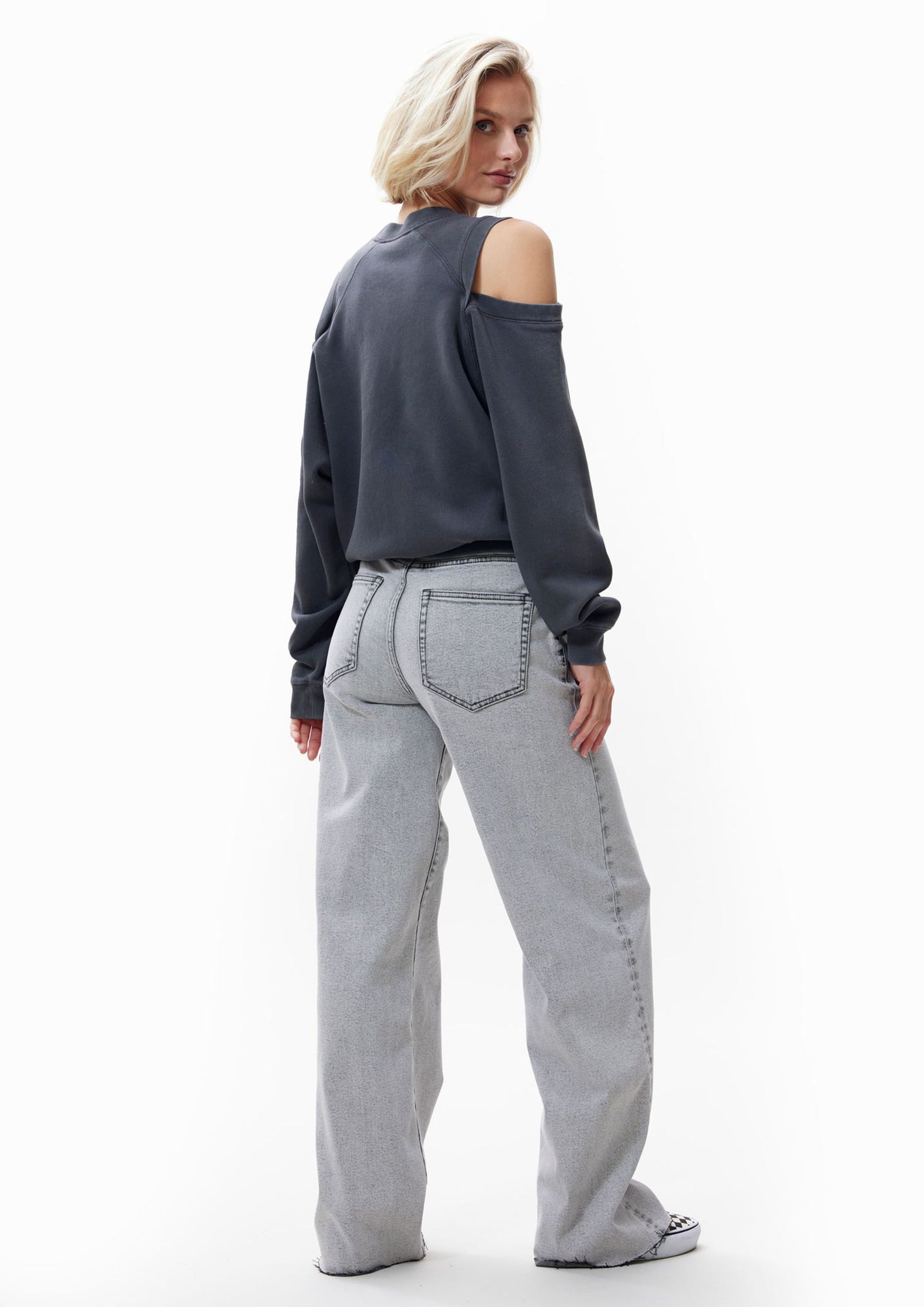 CATWALK JUNKIE SWEATER