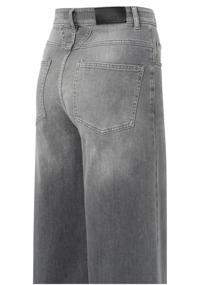 YAYA JEANS