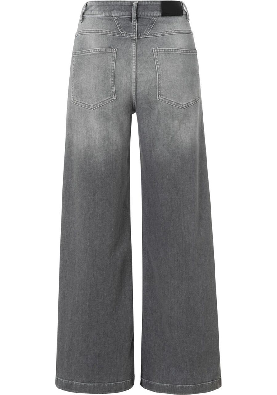 YAYA JEANS