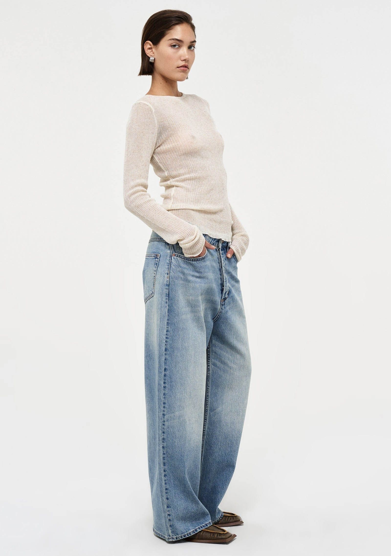 NEUW JEANS