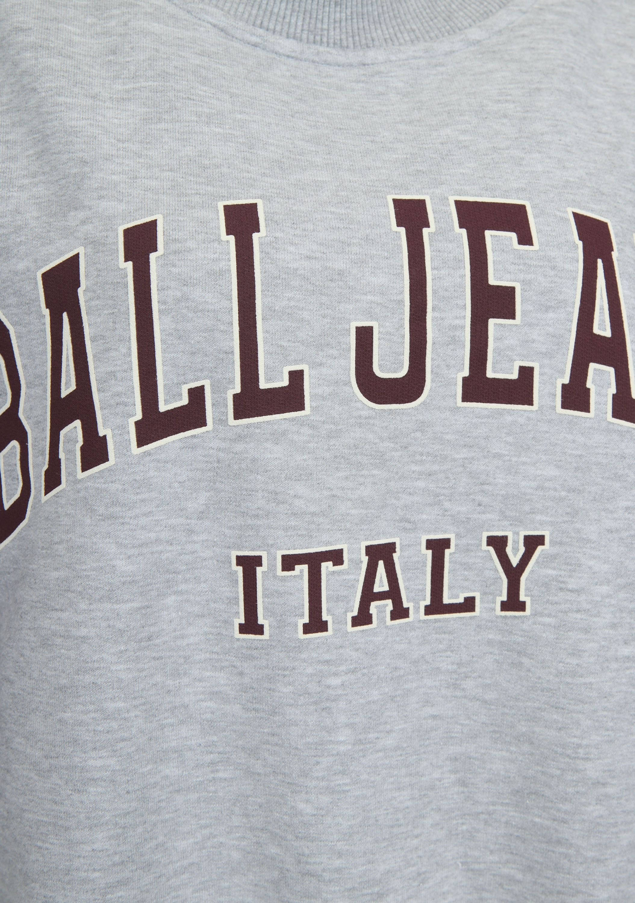 BALL SWEATER