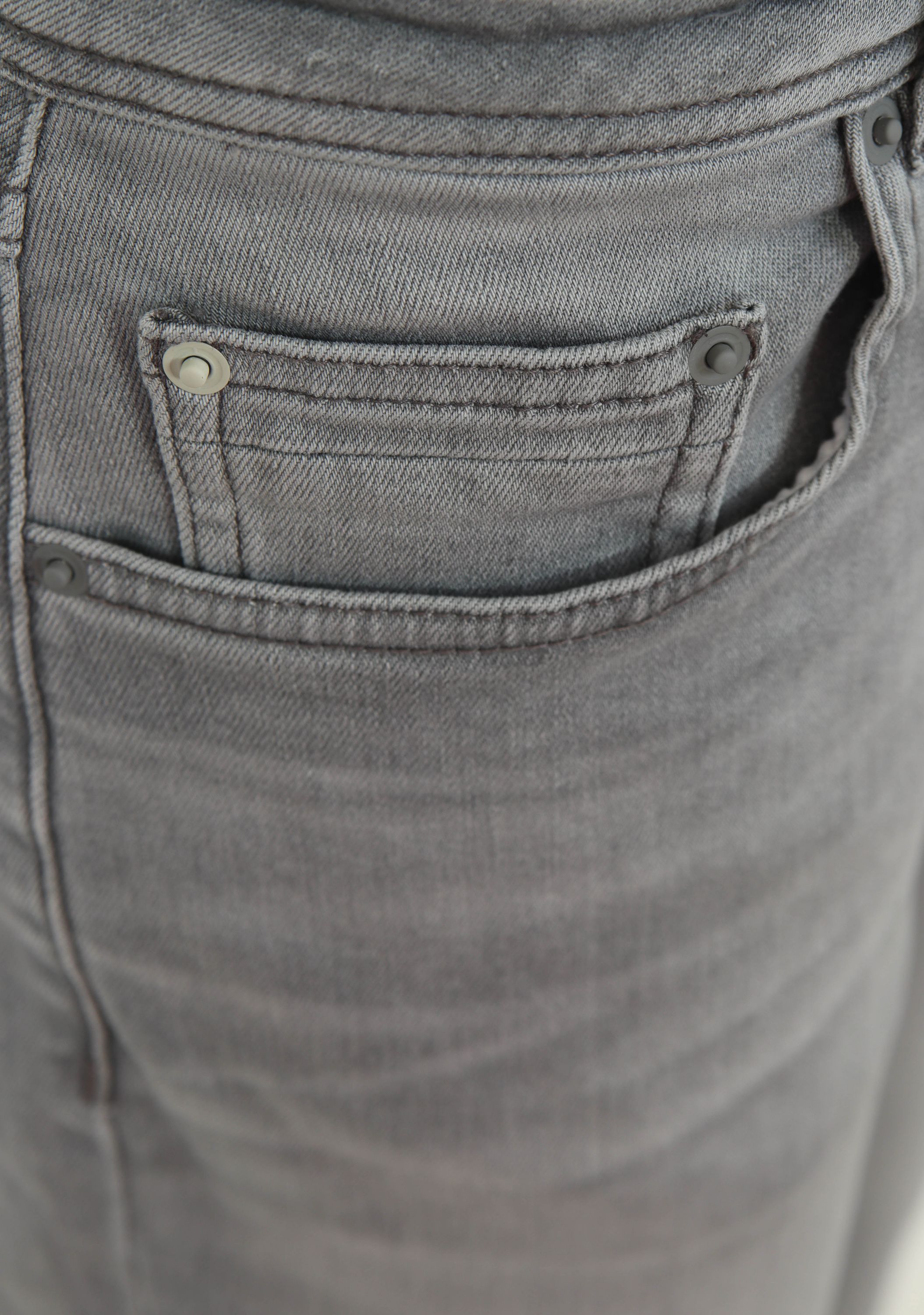 NORTH 84 JEANS