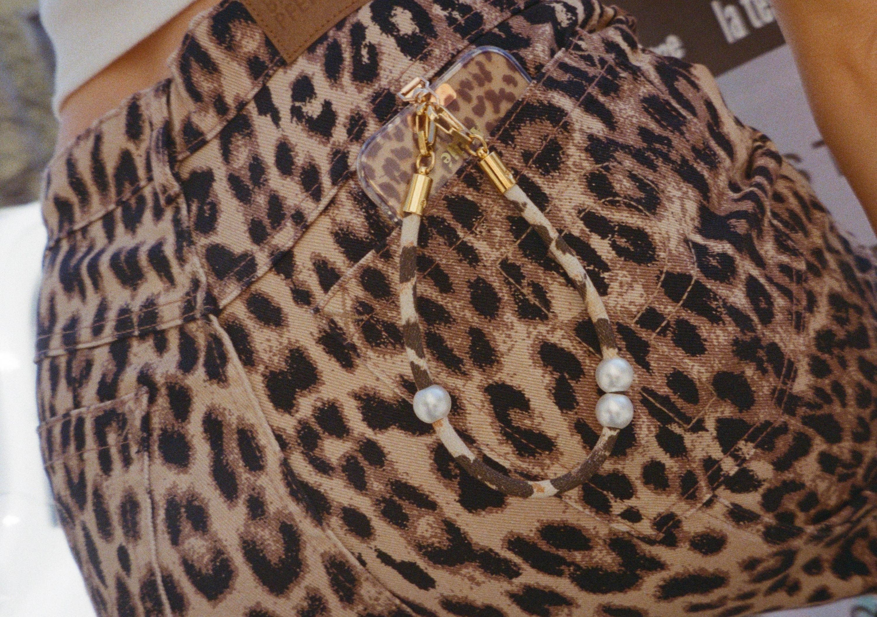ATELJÉ ACCESSOIRE