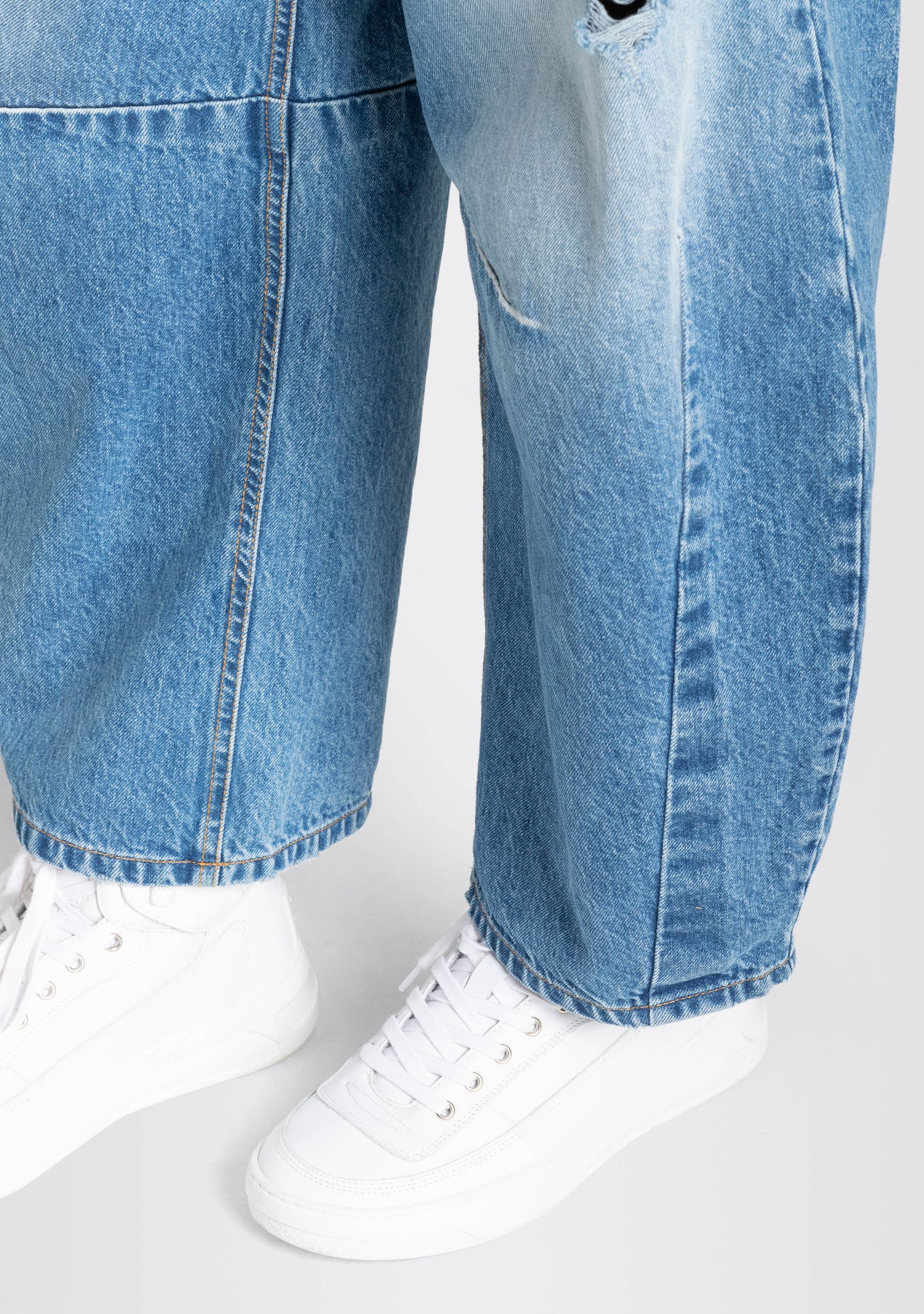 DAYDREAM JEANS