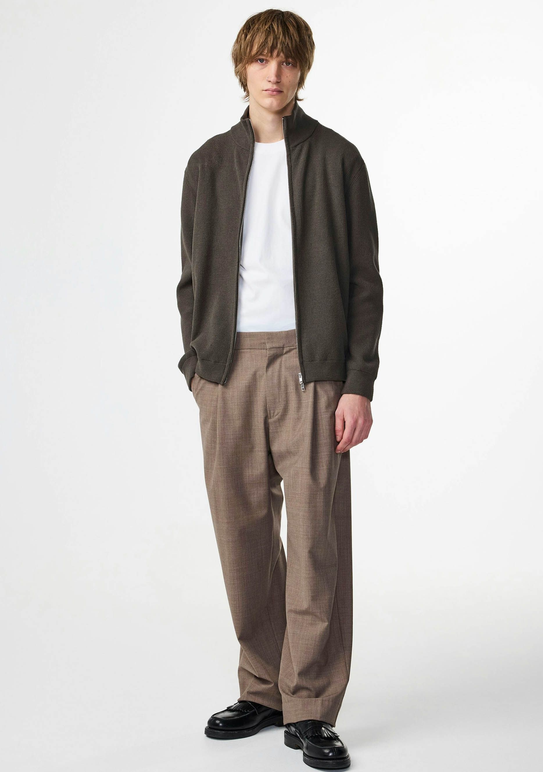 NN07 VEST