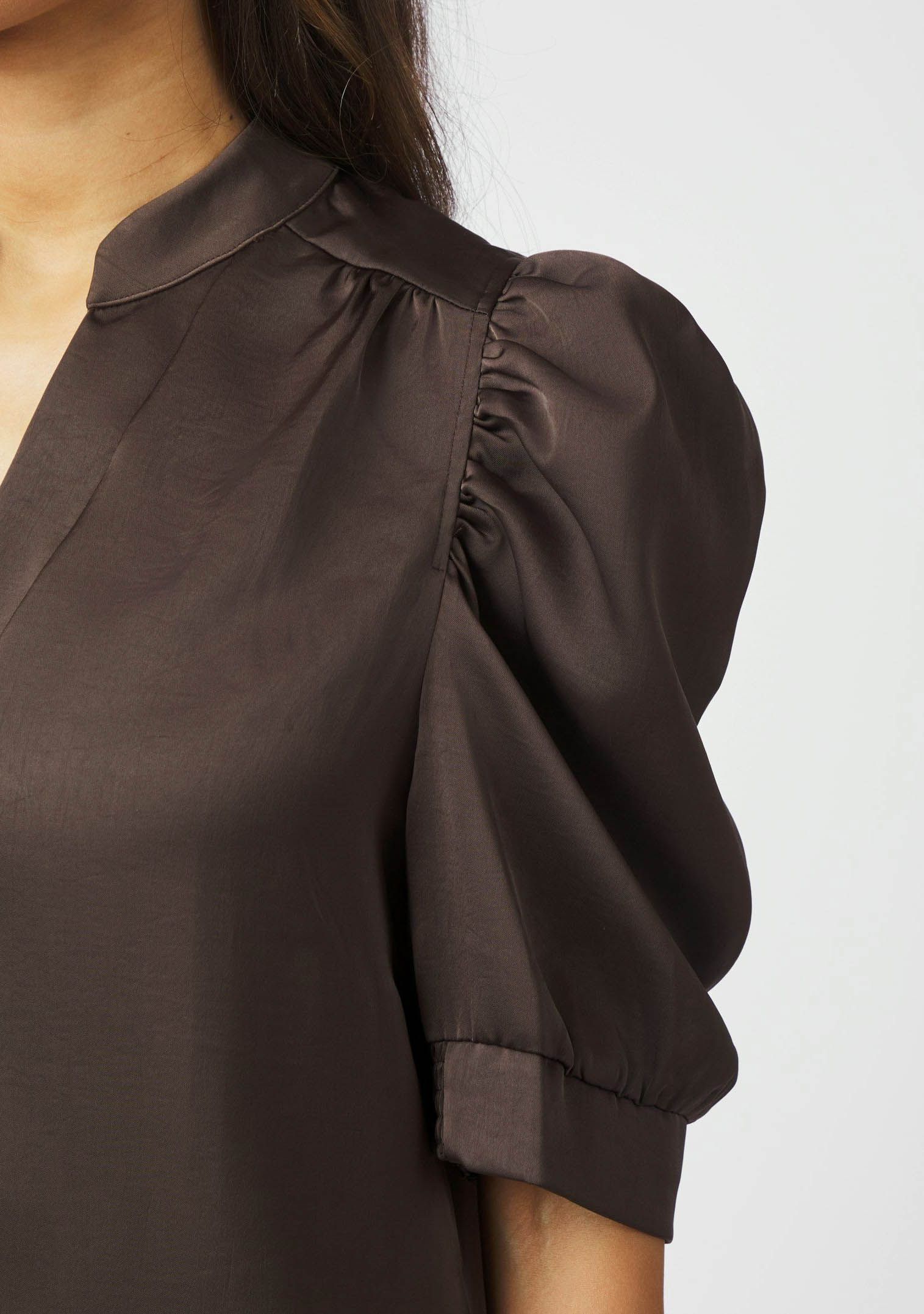 NEO NOIR BLOUSE