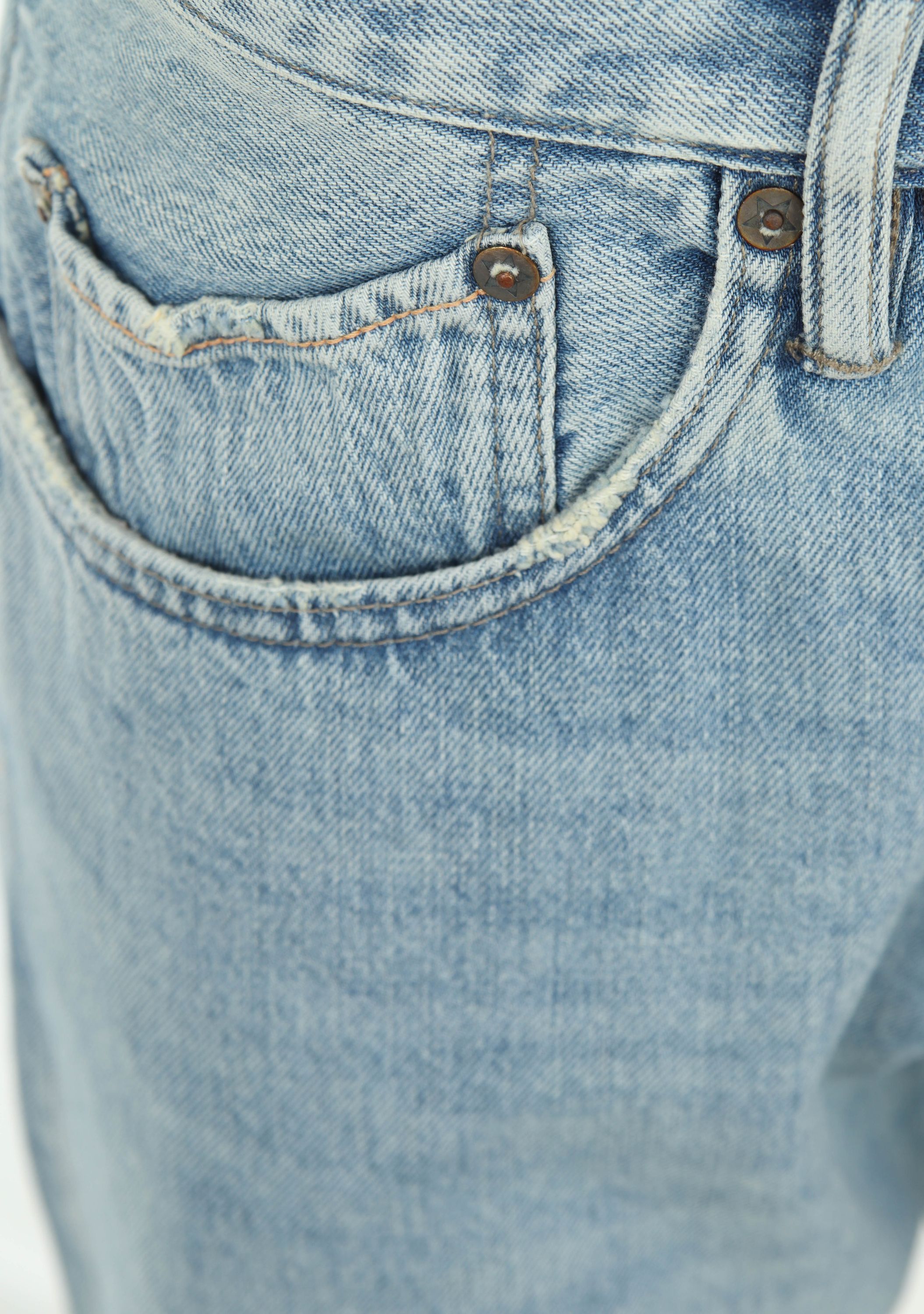 -1 NORDIC DENIM JEANS