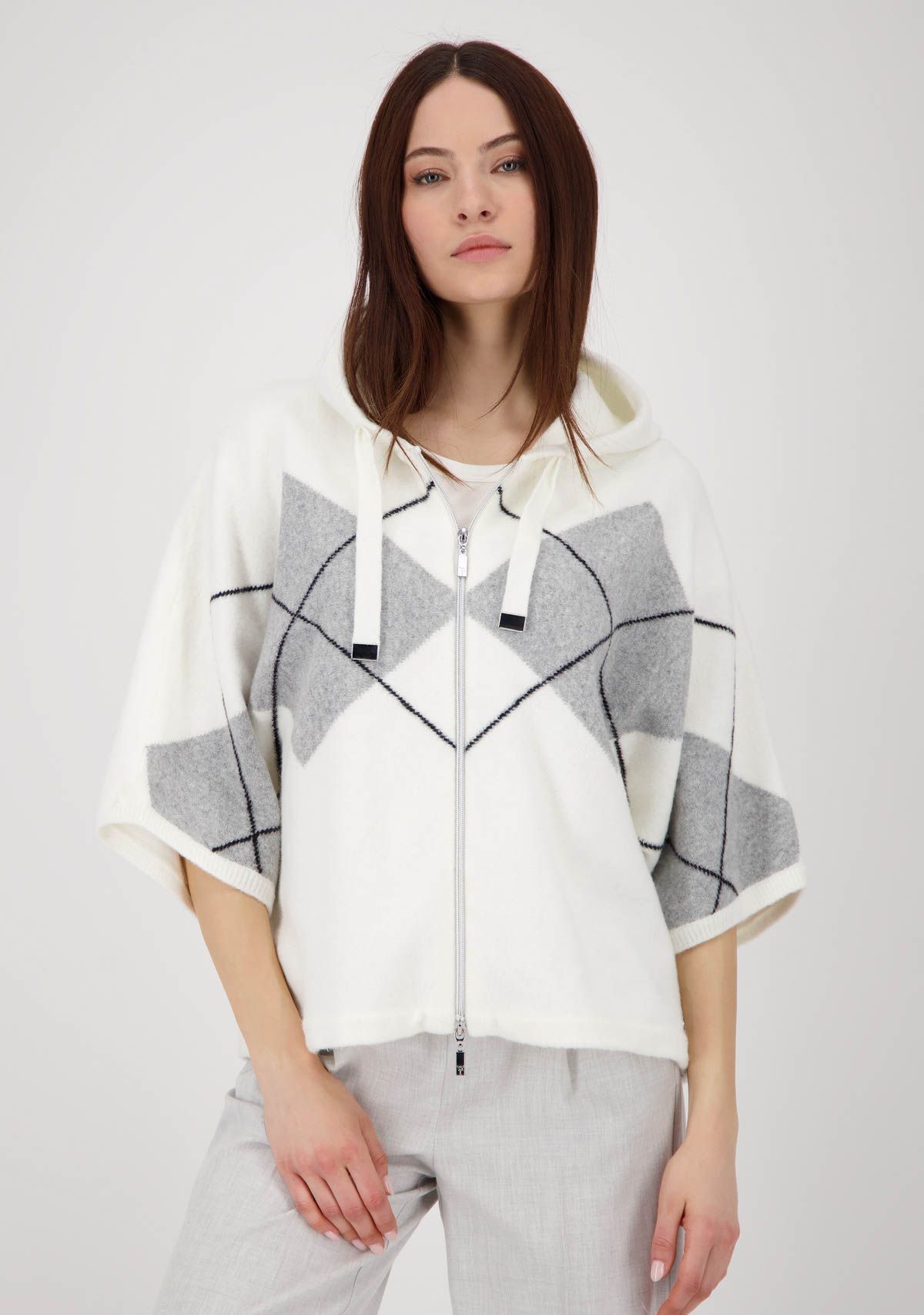 MONARI VEST